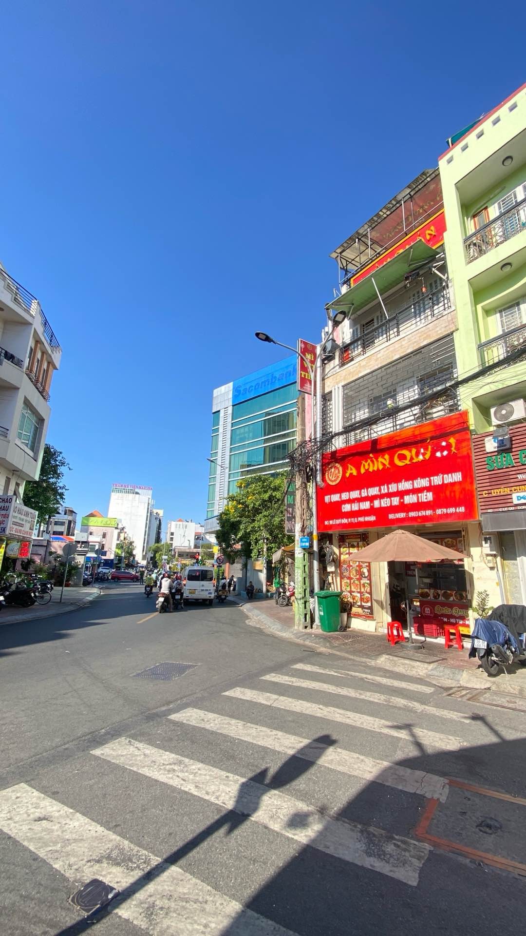 Bán nhà mặt phố Lê Quý Đôn, Phú Nhuận, nhà 3 tầng rưỡi, mặt tiền 4.6m