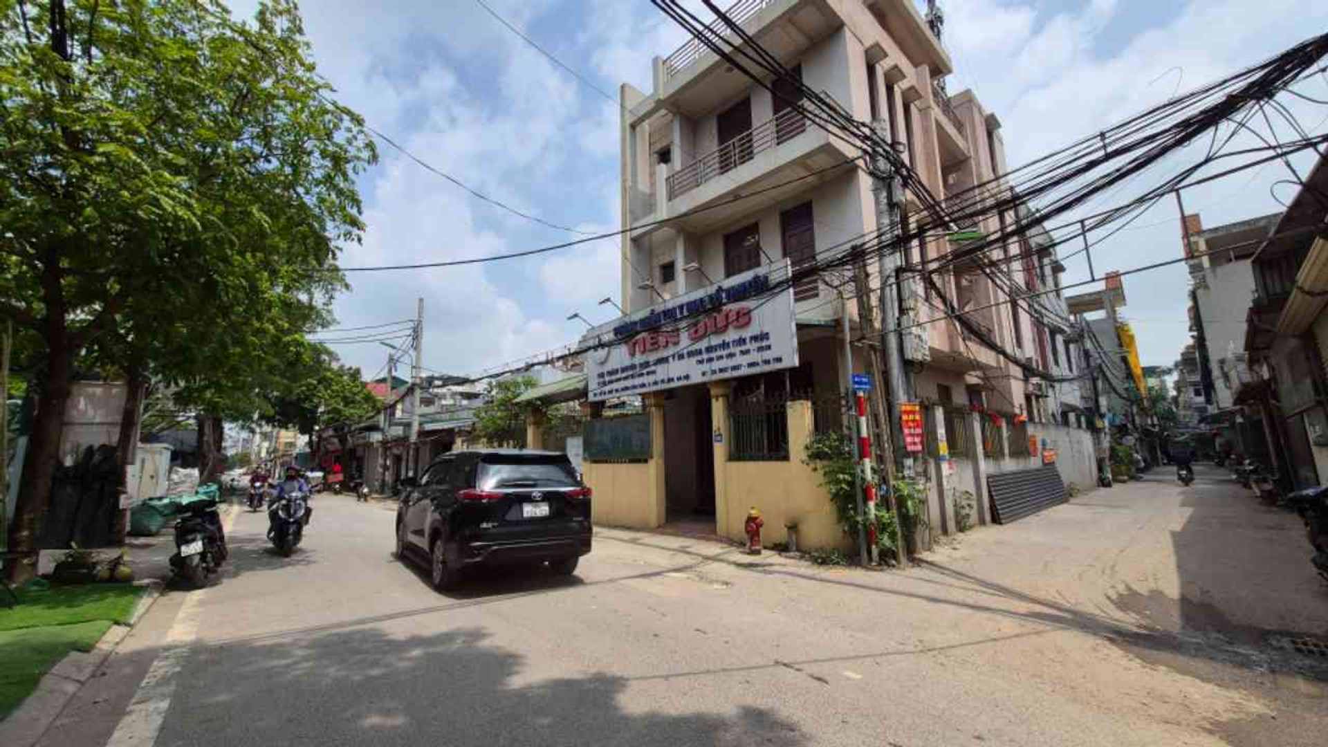 Bán nhà riêng 5 tầng, 9 phòng tại Phú Diễn, phù hợp đầu tư cho thuê