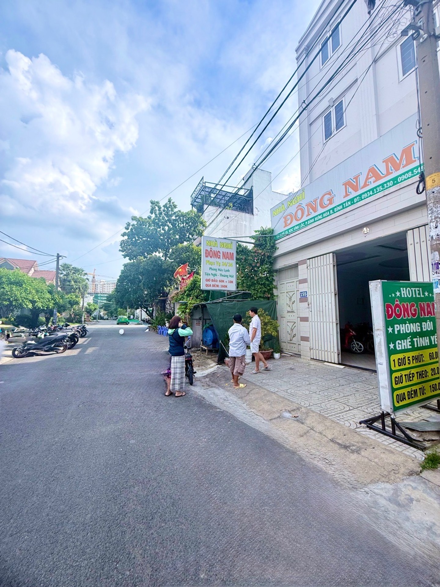 - Gần Aeon Mall Bình Tân, Bệnh viện Bình Tân, chợ Bình Hưng Hòa và nhiều tiện ích xung quanh.