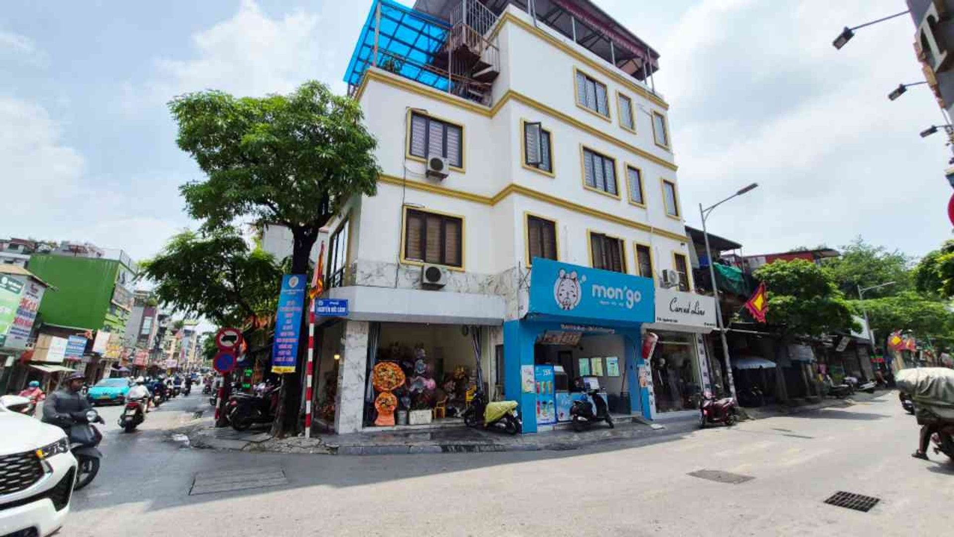 Cơ hội duy nhất sở hữu nhà mặt phố vip, giá chỉ 250 triệu/m2 tại Trương Định