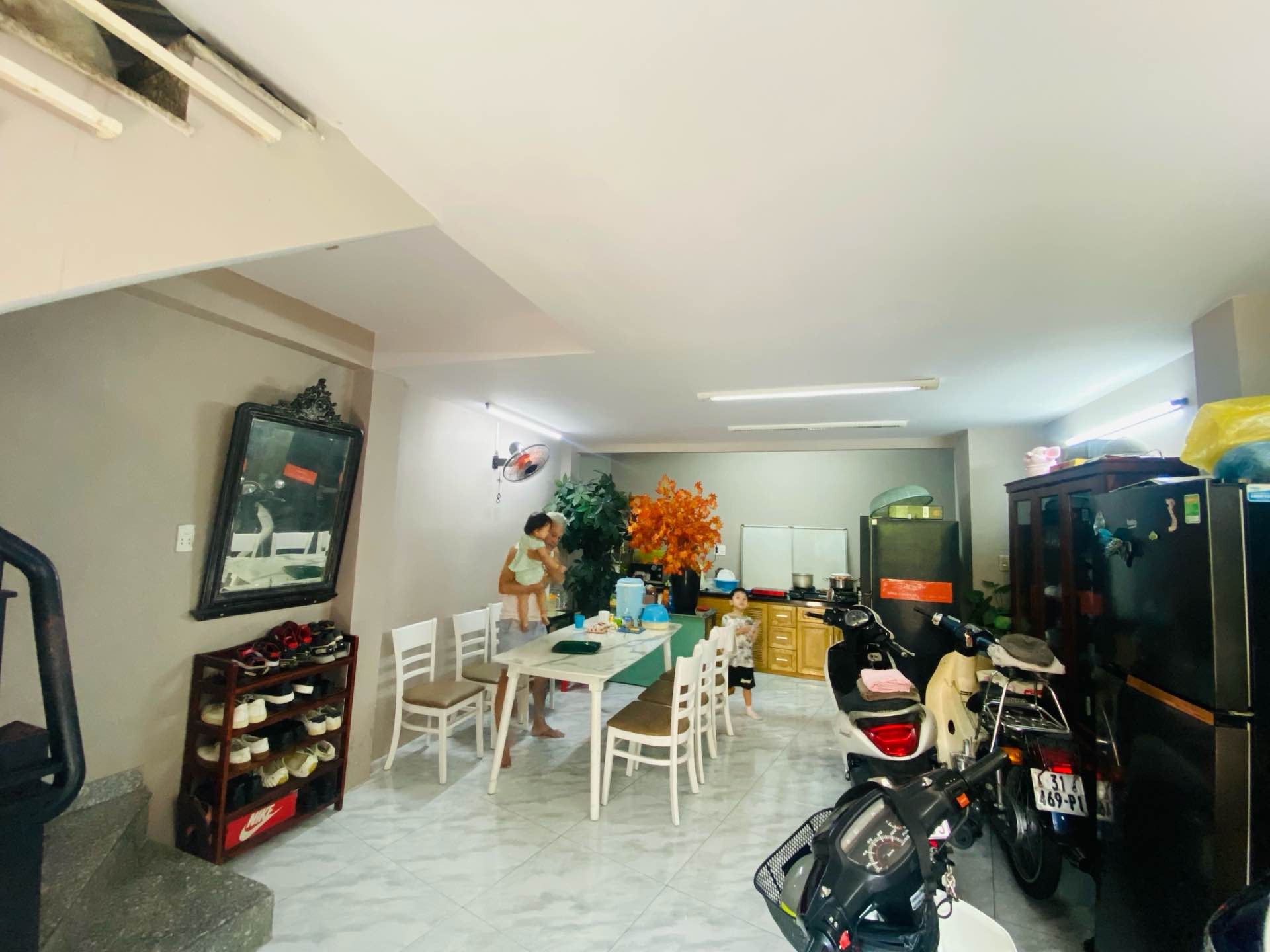DƯƠNG QUẢNG HÀM-AN NHƠN-GÒ VẤP- HẺM XH-Giá: 11,5 tỷ-DT 64m²-4 tầng-Ngang 8,3m-Dài 9m- Sẵn dòng tiề