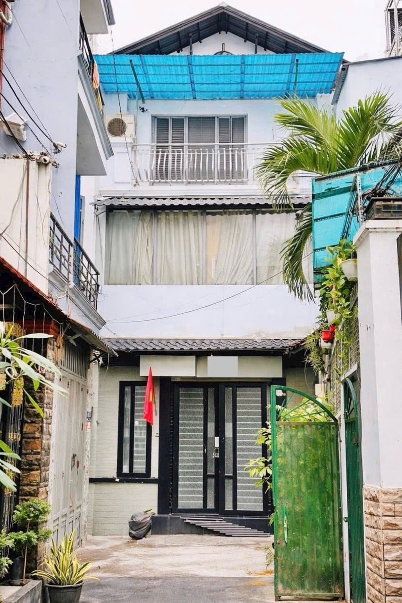 Bán nhà 3 tầng diện tích 28m² tại Nhiêu Tứ, quận Phú Nhuận, giá 5.65 tỷ VNĐ