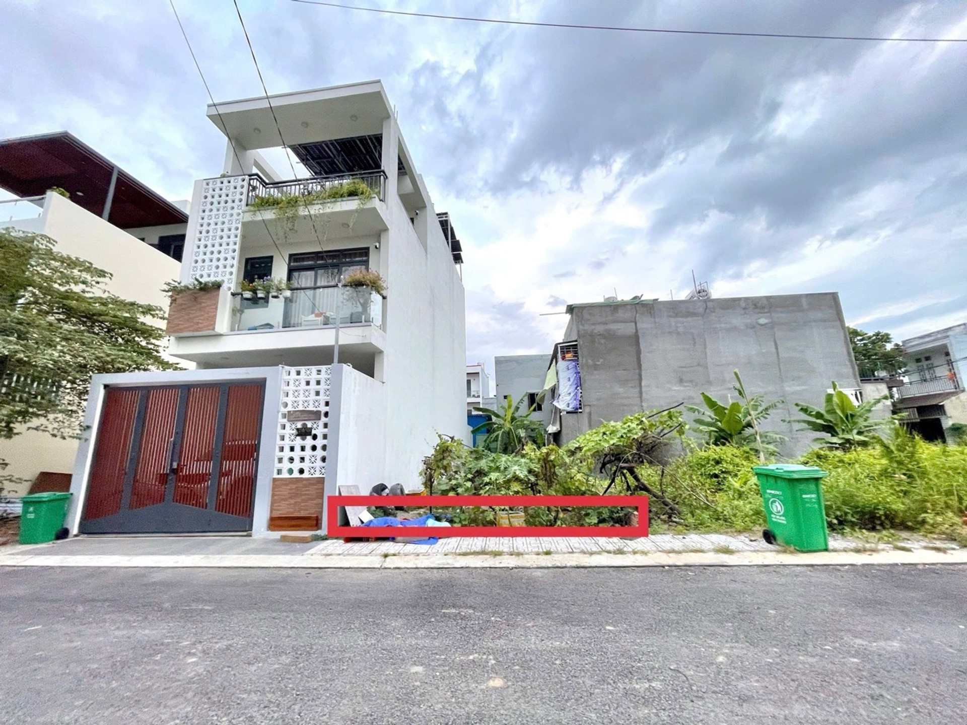 Bán đất phường Long Trường, quận 9, diện tích 90.3 m2, hẻm ô tô, gần ĐH Tài chính Marketing