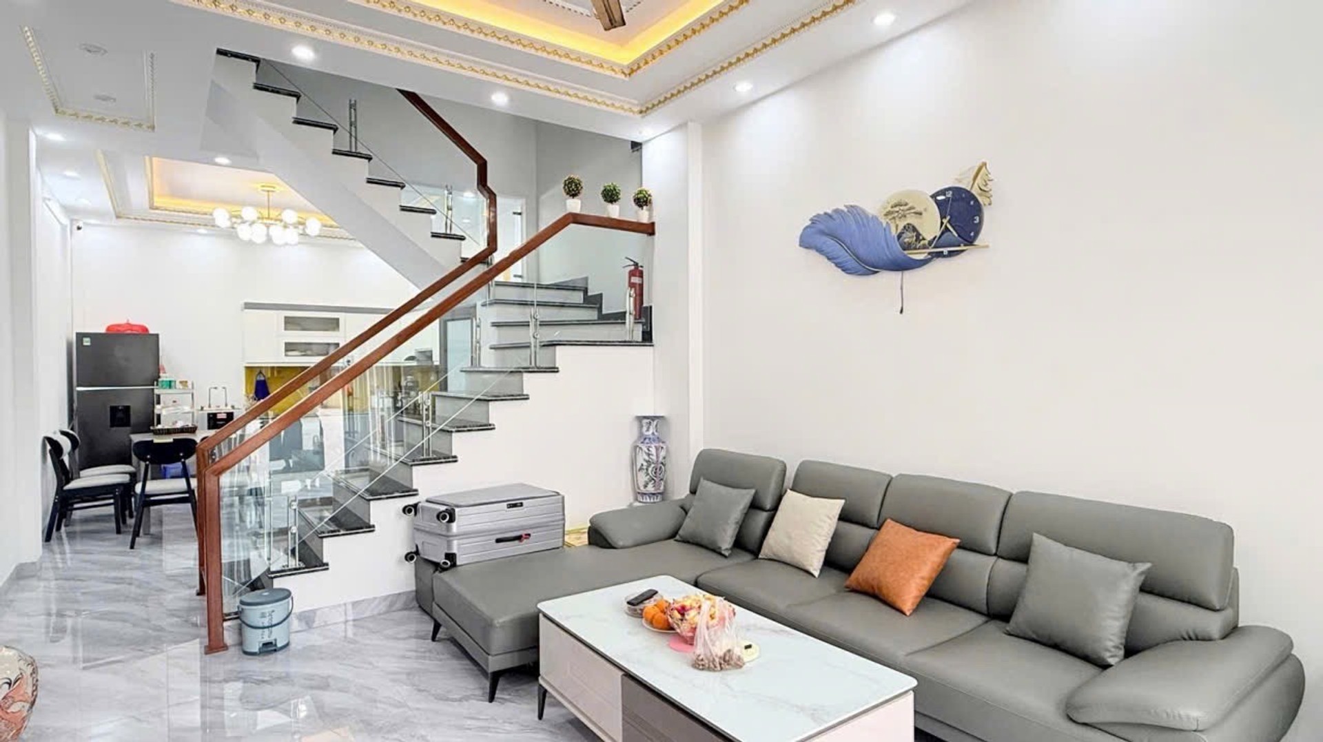 Khúc Thừa Dụ 66 m2 ô tô tránh nhau, 3 tầng chỉ 3,85 tỷ