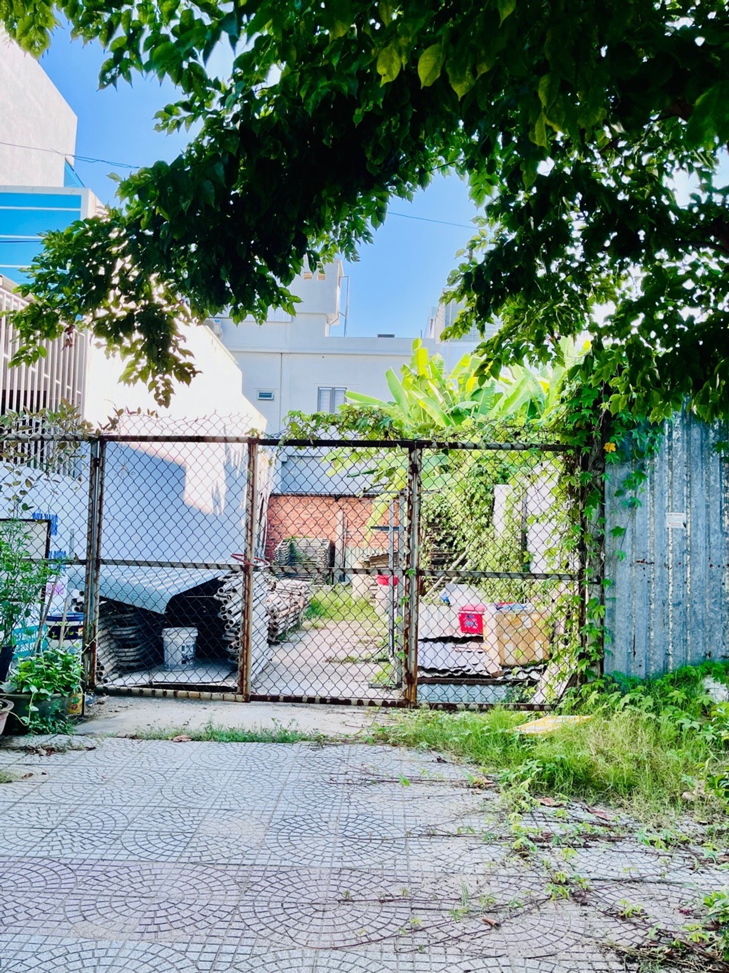 Cơ hội vàng sở hữu đất mặt tiền rộng tại Hòa Xuân, vị trí đối diện công viên