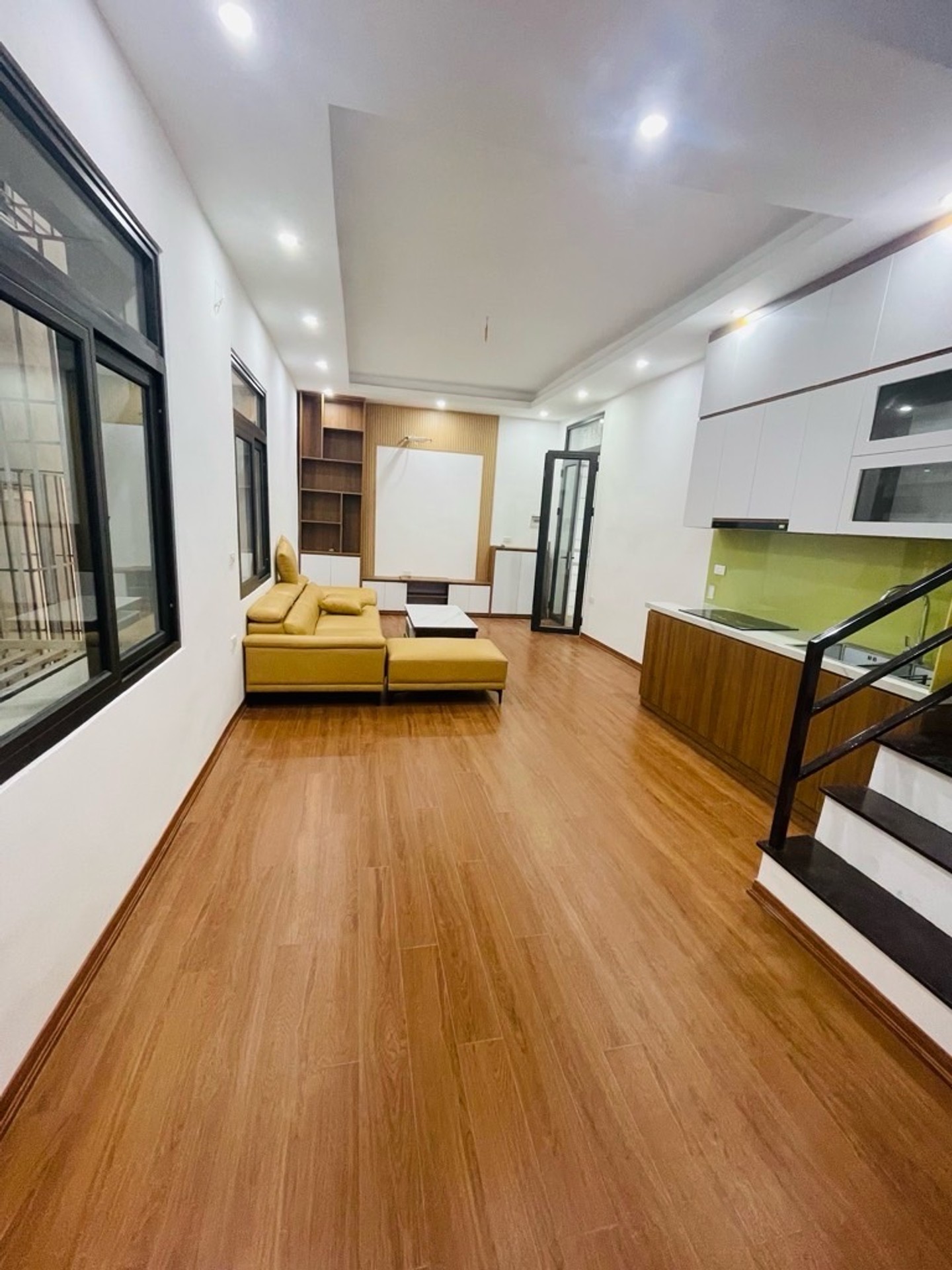 🏠🏡Tập thể Đại học sư phạm, Phố Trần Quốc Hoàn - 46m/120m- tầng 4 -3 ngủ, 2wc -full nội thất- Căn