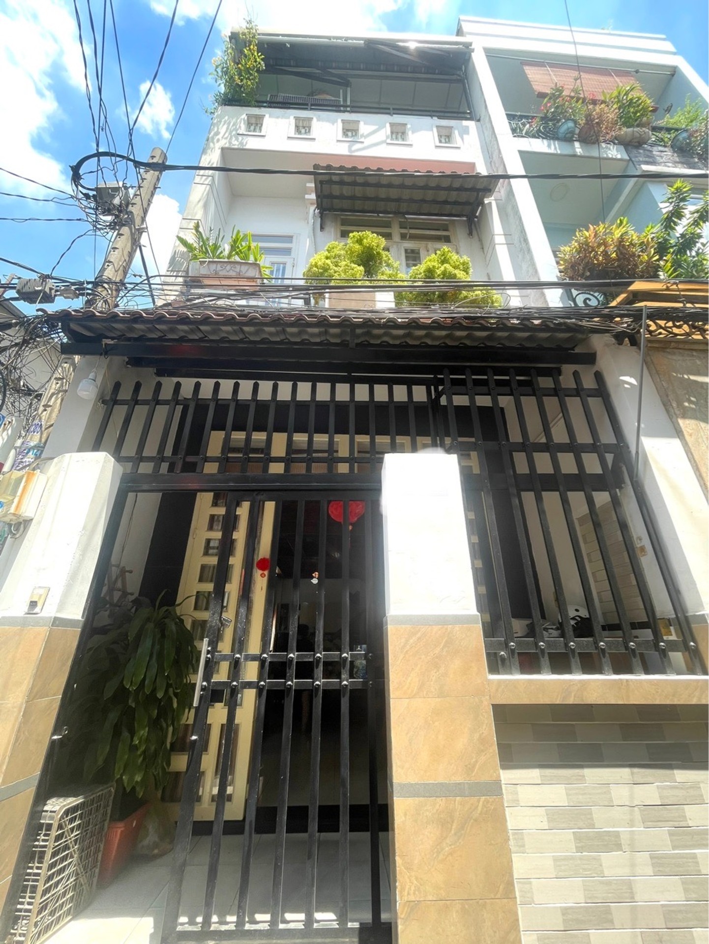 Nhà riêng 3 tầng gần Aeon Tân Phú, khu phân lô Tây Thạnh, tiện di chuyển