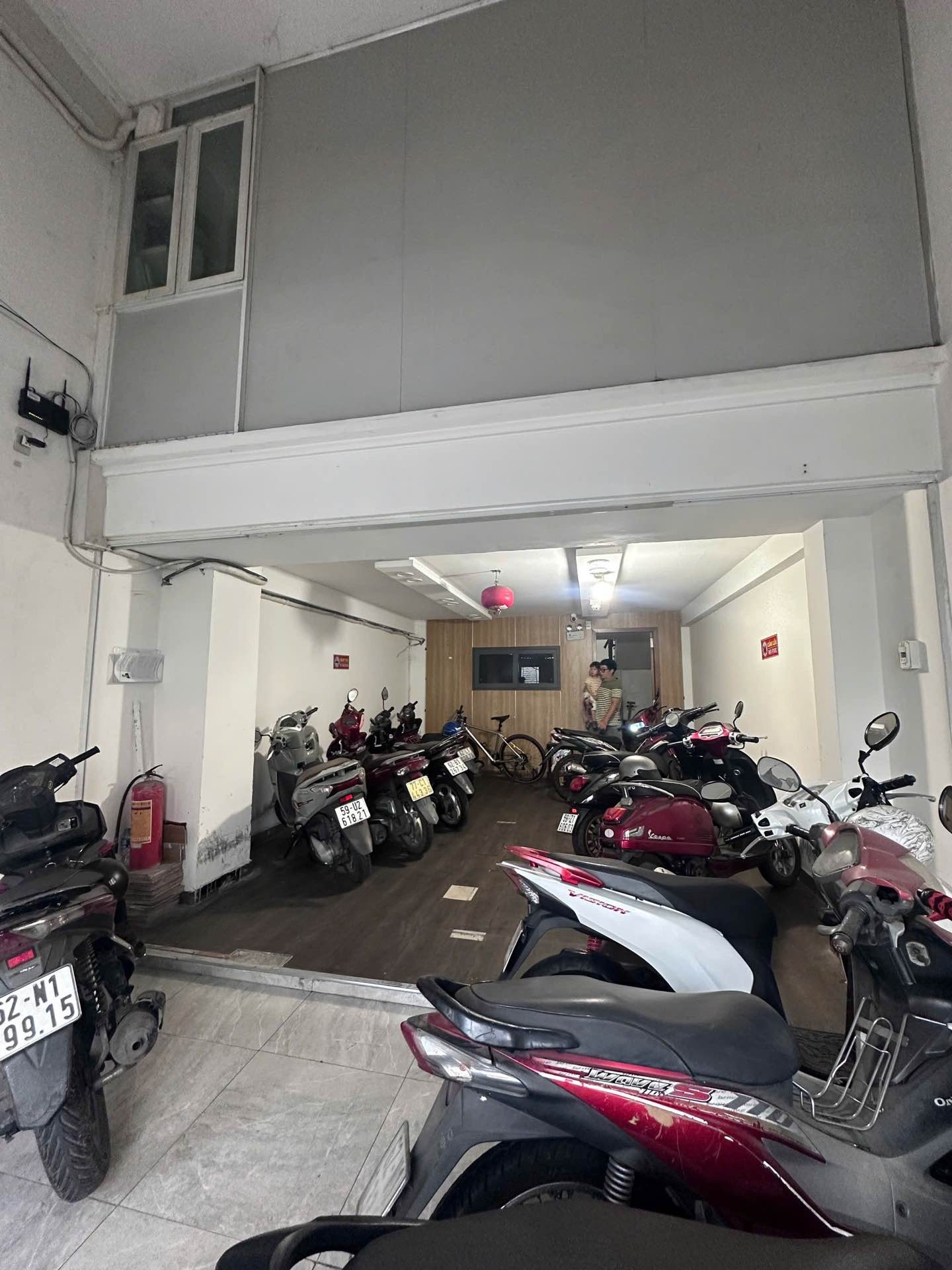 Bán nhà mặt phố Nguyễn Văn Trỗi, quận trung tâm, 7 tầng, 58.3m², lợi nhuận cho thuê cao