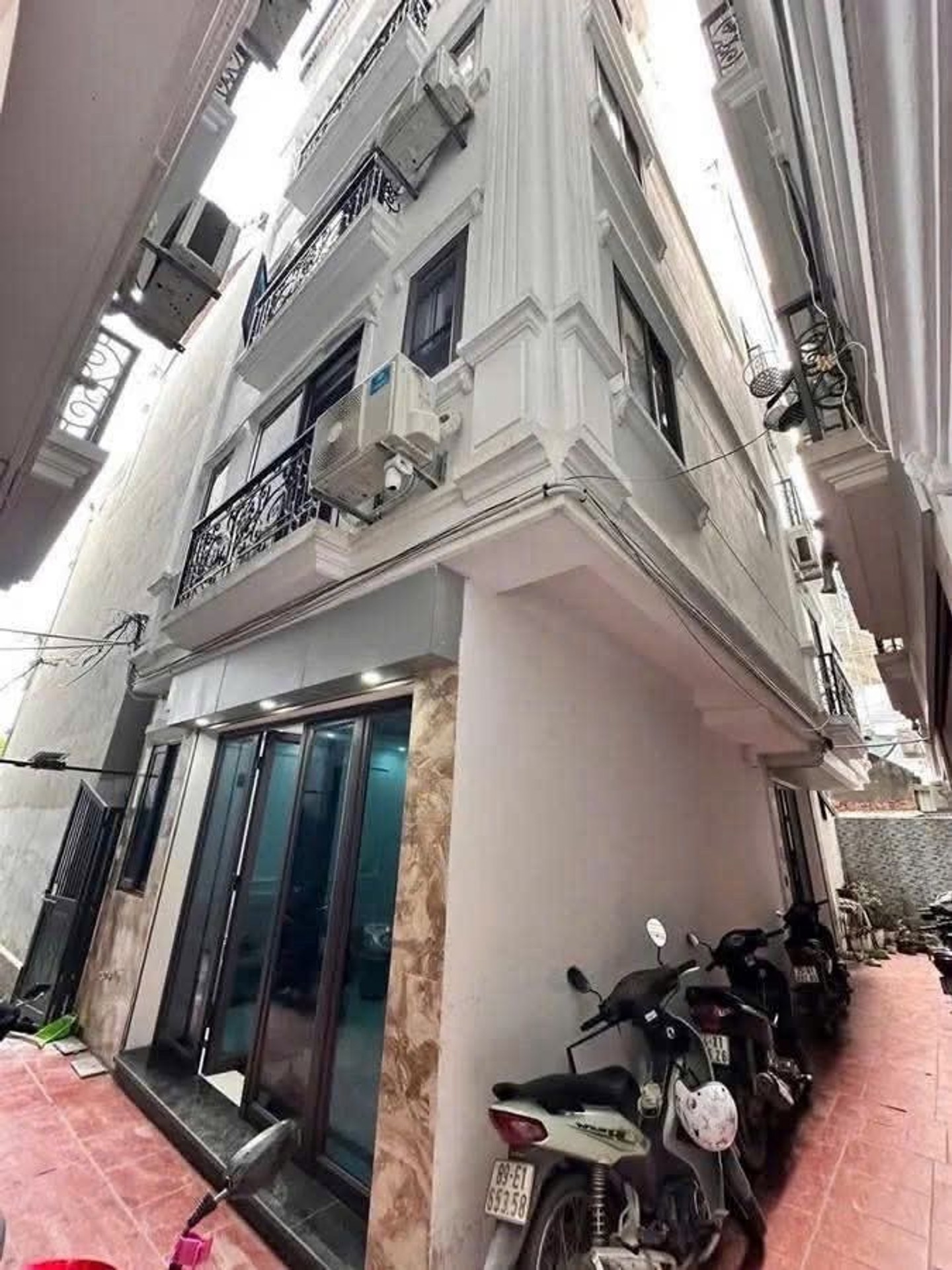 Cơ Hội Sở Hữu Nhà 5 Tầng Lô Góc Đẹp Xuân Phương,Từ Liêm, Giá cực Tốt