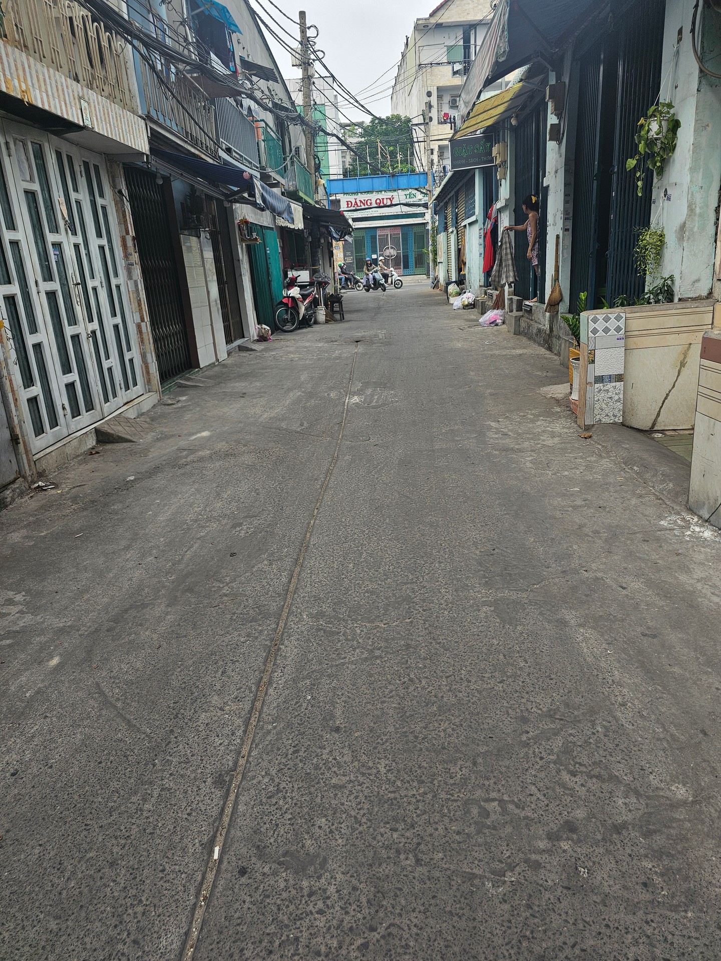 Bán nhà riêng Lê Văn Qưới, Bình Trị Đông, 100m2, ngang 8m hiếm, giá 7.8 tỷ