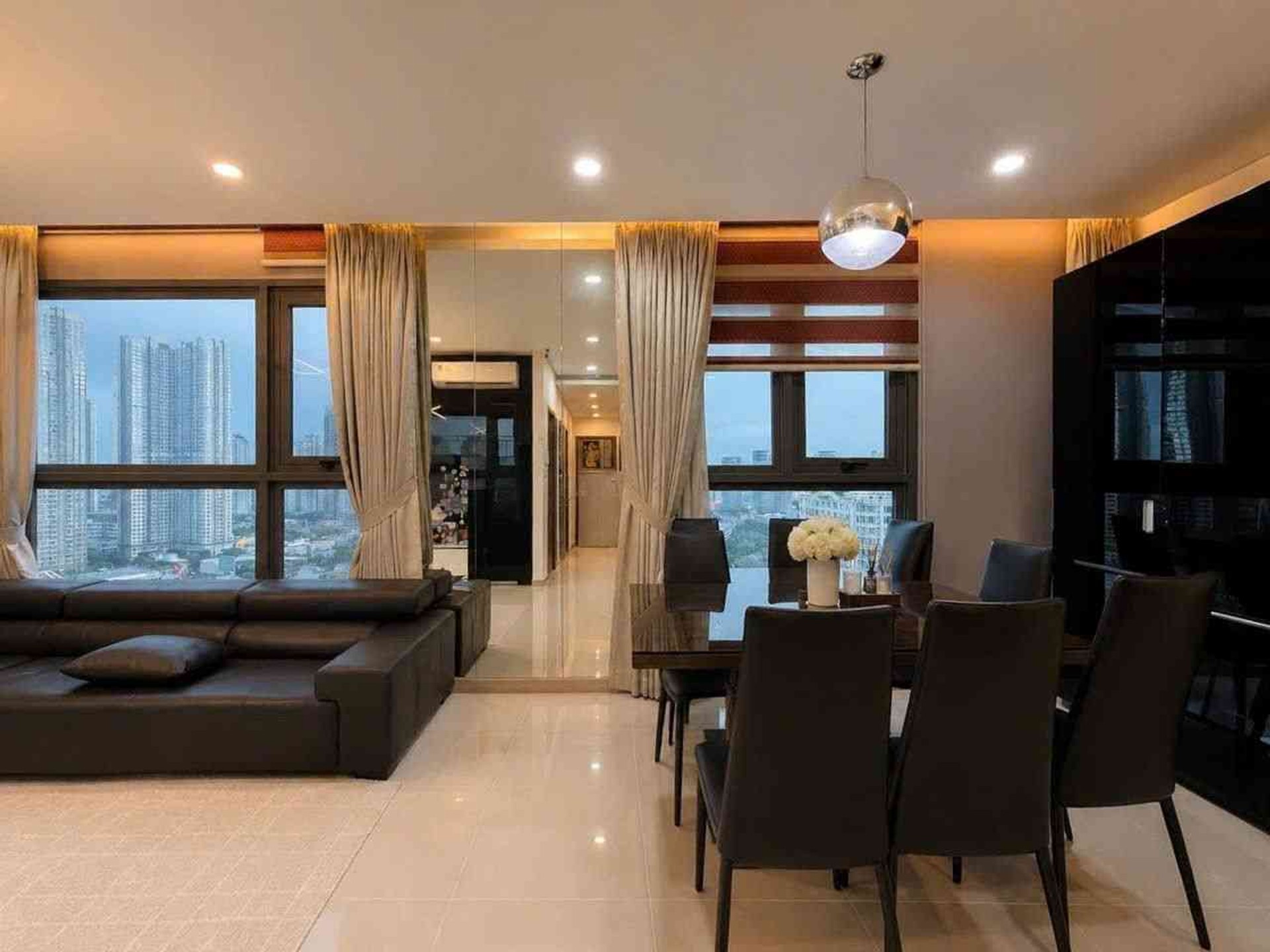 Căn góc Pearl Plaza tầng 15 view Landmark 81 - 112m2 - 3pn chỉ hơn 12ty