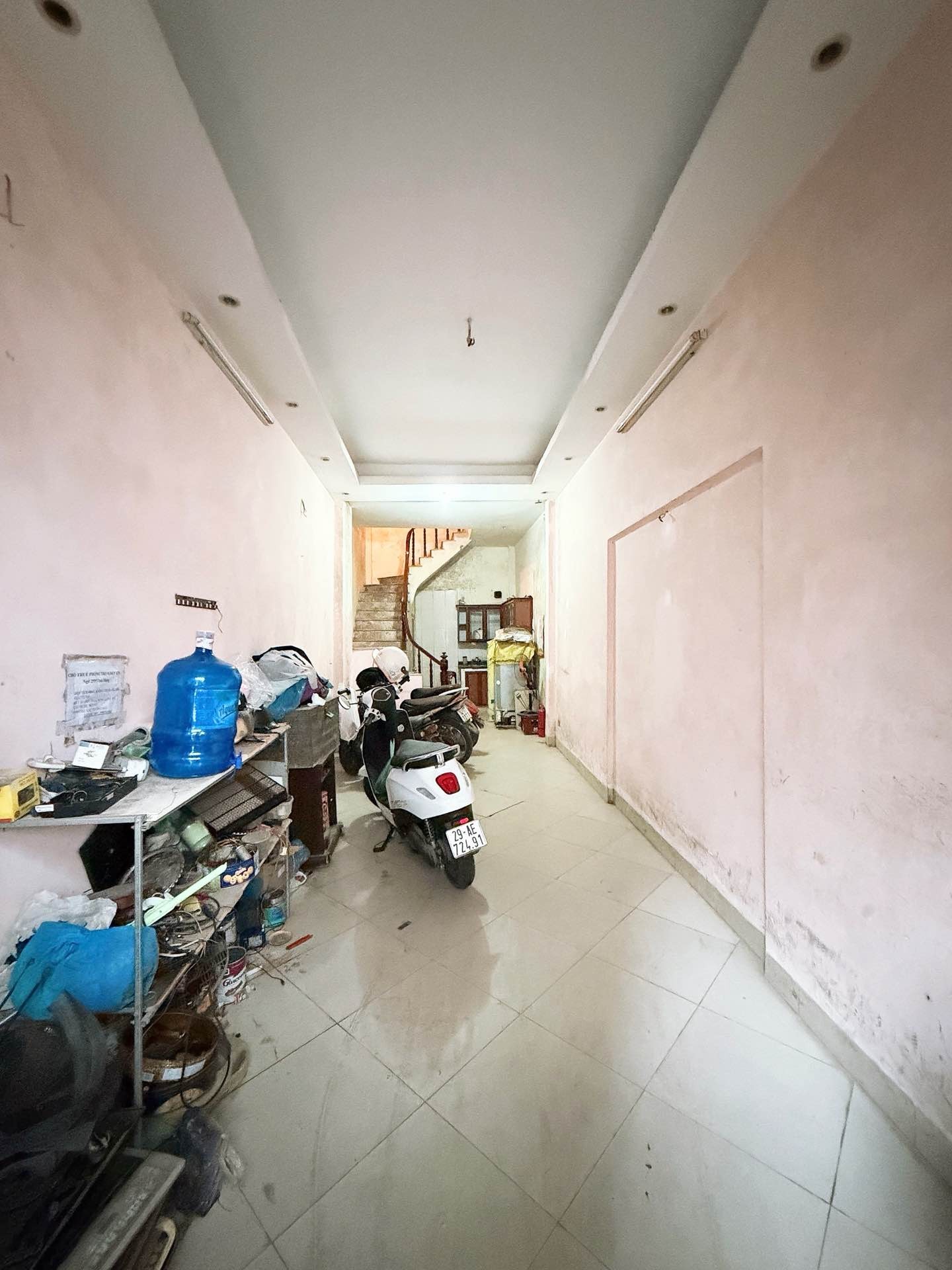 Bán nhà 4 tầng Vĩnh Hưng, 34m², 2 phòng ngủ, giá 5.4 tỷ