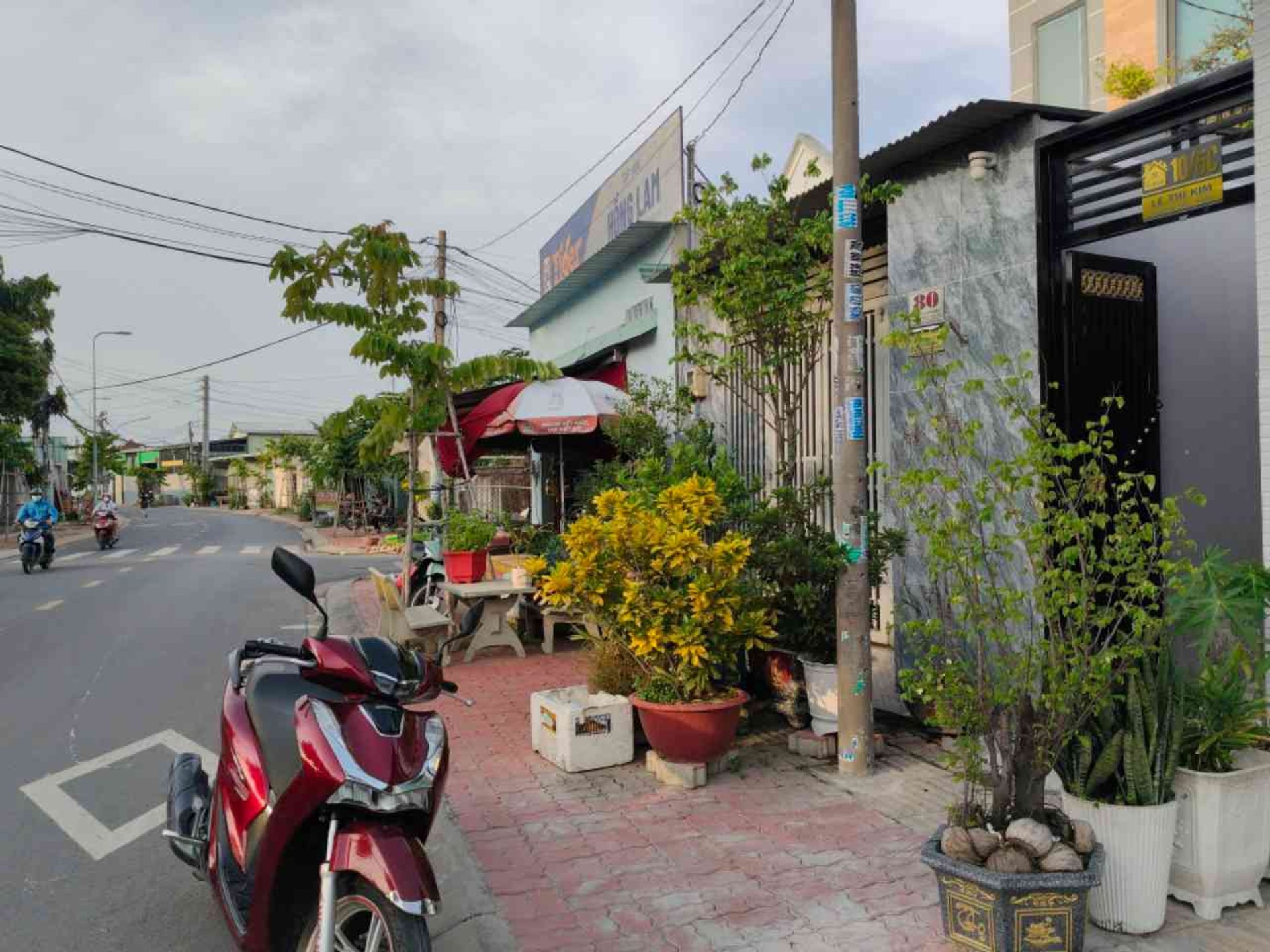 Nhà Lê Thị Kim, Hóc Môn, 4x18m, Shr, bán 3.x tỷ