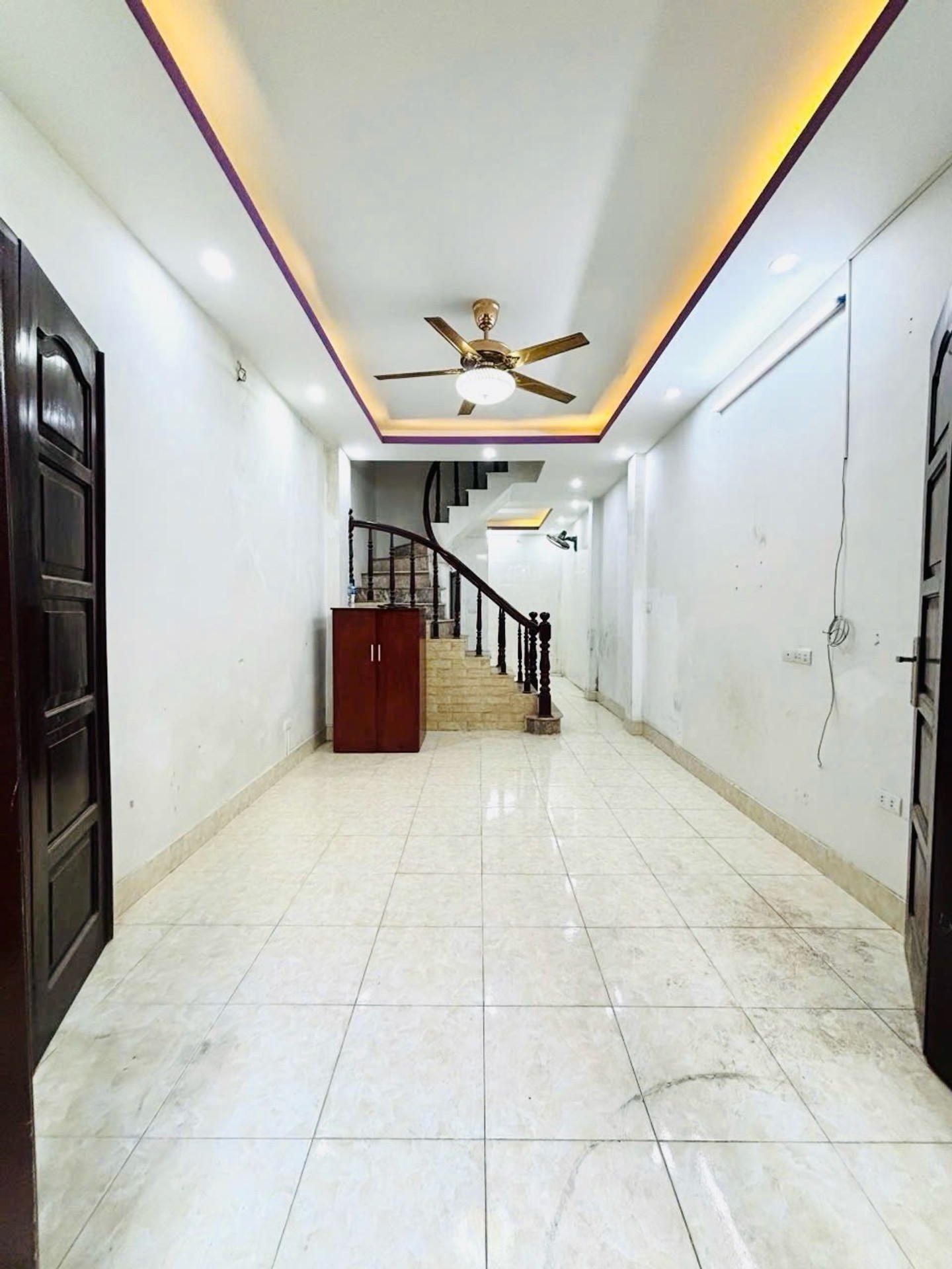 Bán nhà 5 tầng diện tích 32.5m2 tại trung tâm quận Cầu Giấy