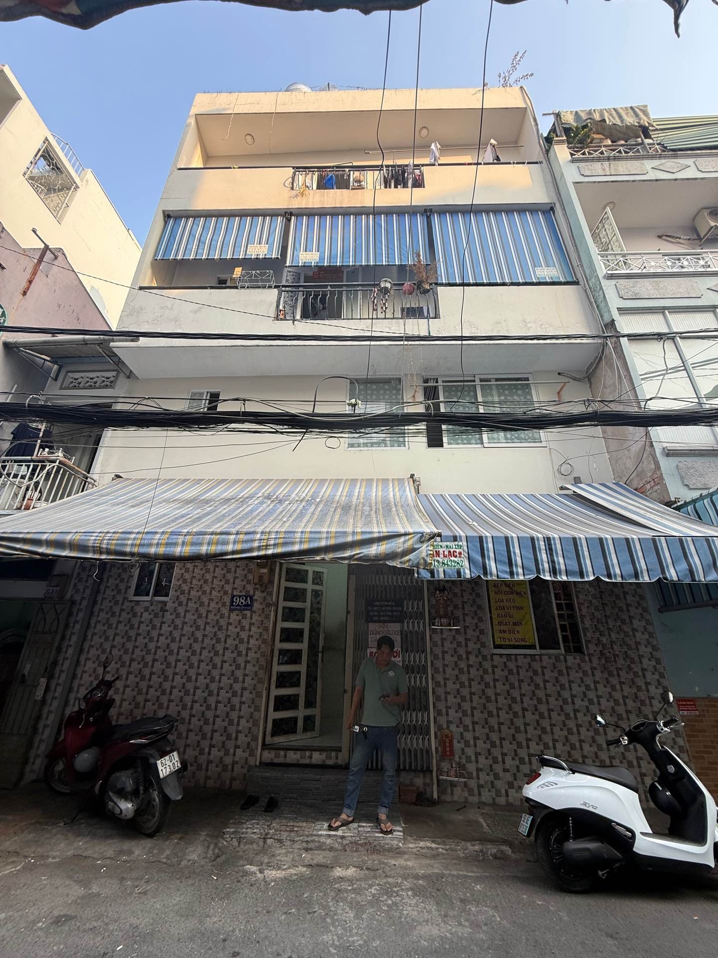 Nhà mặt phố trung tâm TP.HCM giá tốt, sổ hồng riêng