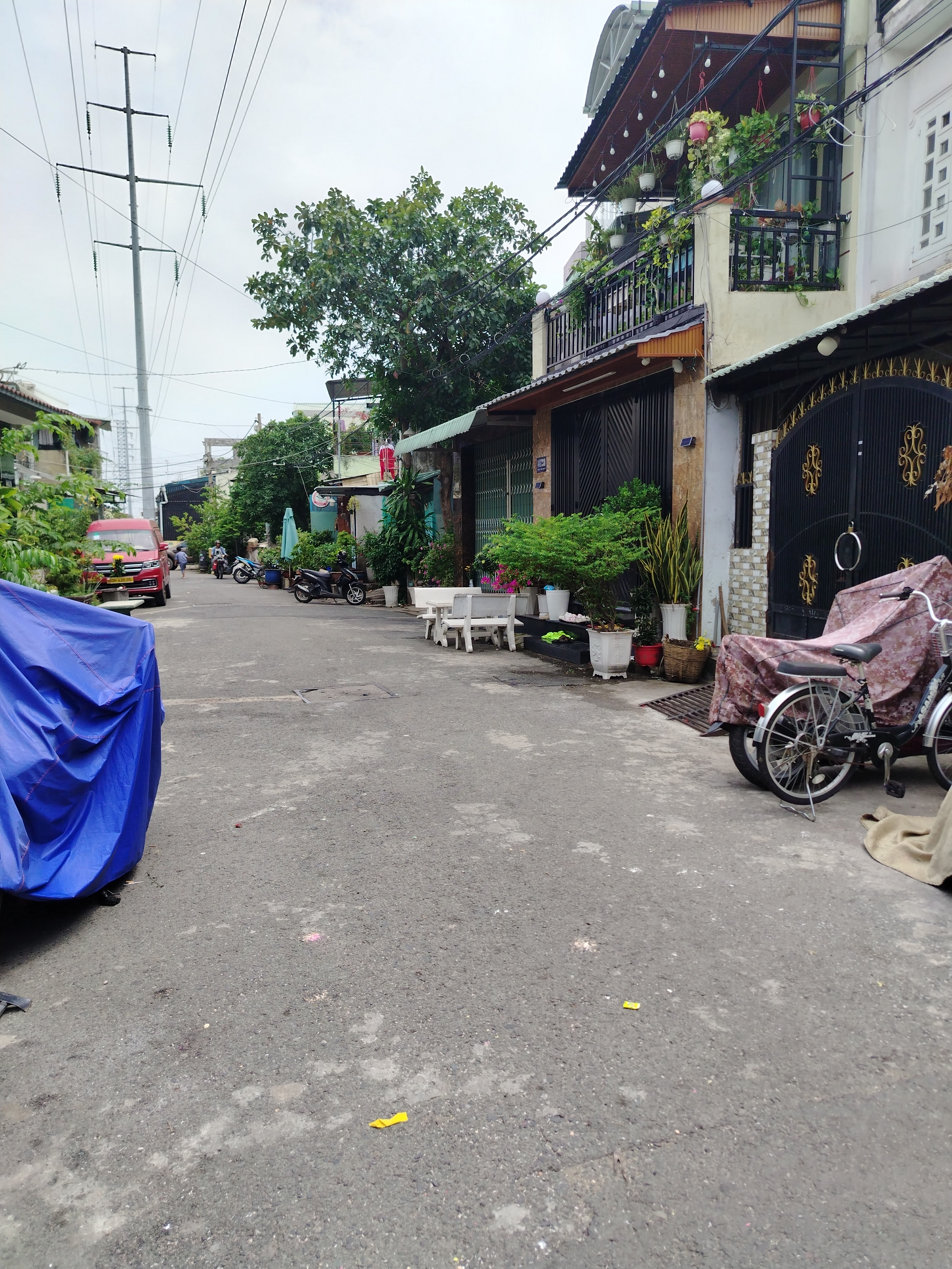 Nhà 2 tầng gần bệnh viện Bình Tân, tiện nghi xịn xò