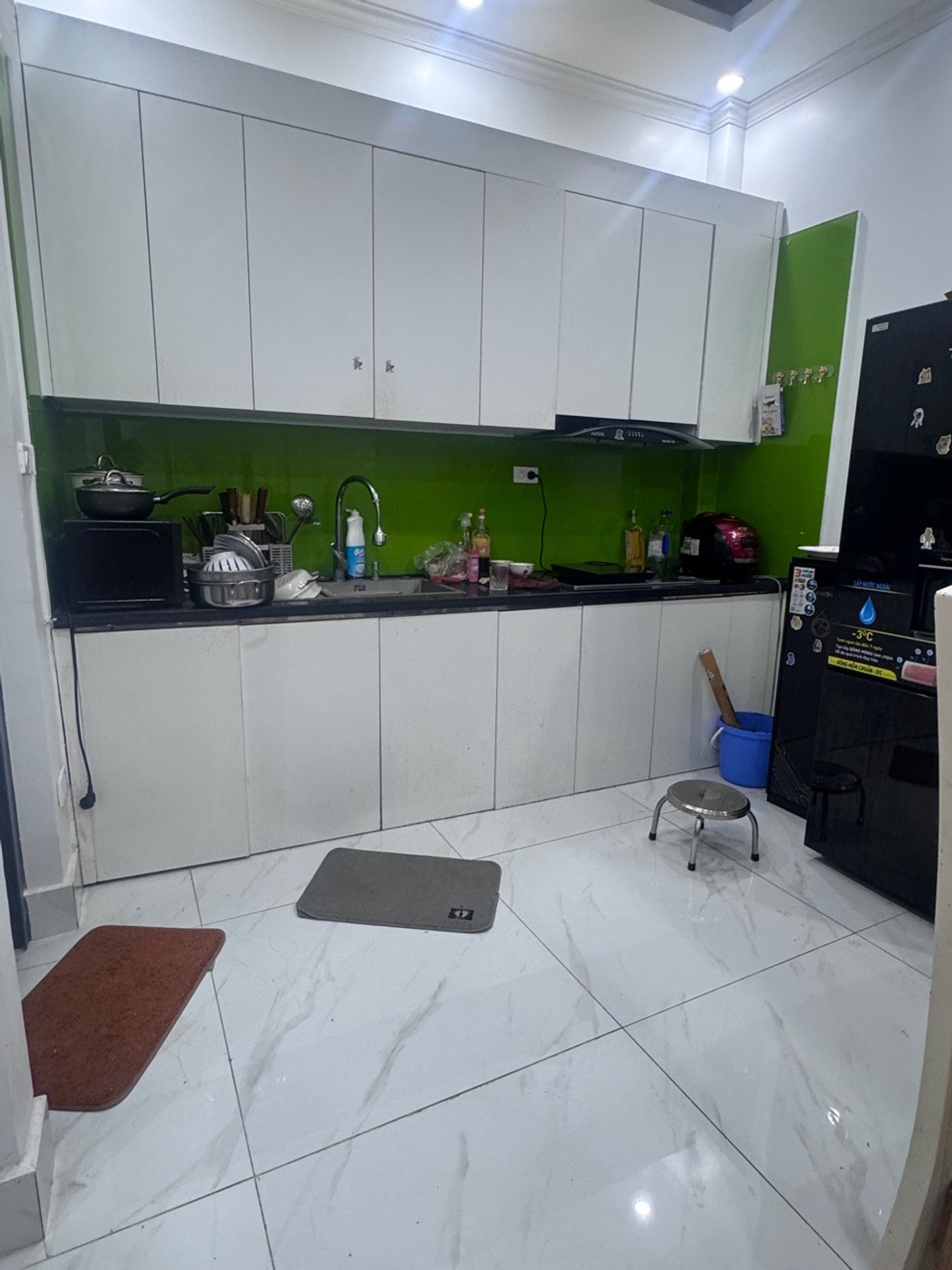 Nhà 4 tầng mặt tiền rộng, đầu ngõ oto tránh, trung tâm Vạn Phúc, giá tốt, ở ngay