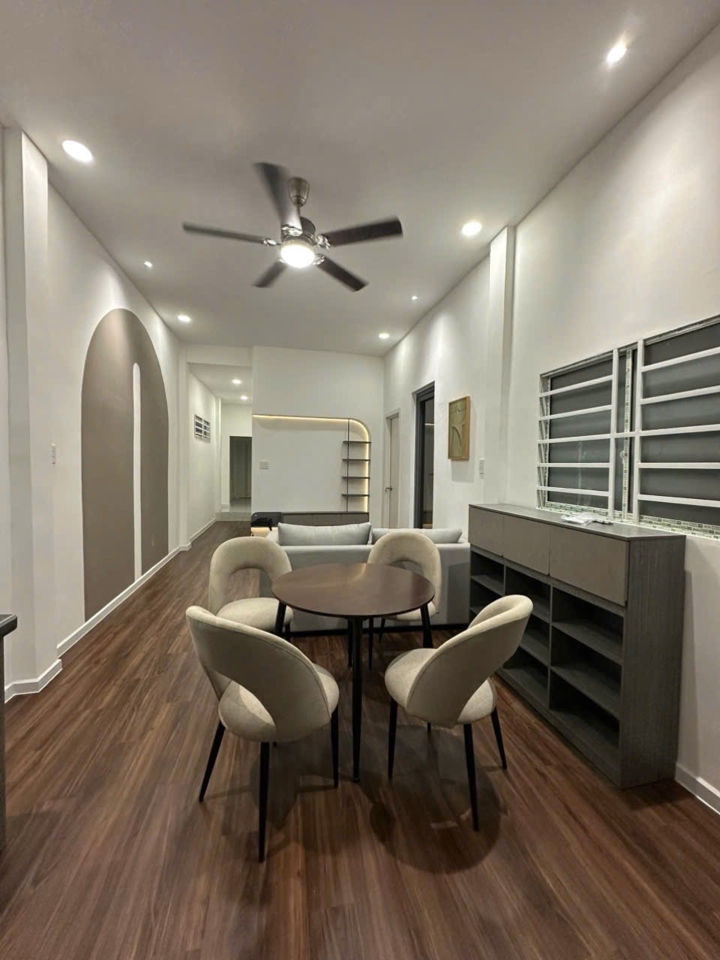 Bán chung cư mini 3PN - 85m2 quận 6 giá 4,5 tỷ, nội thất đẹp