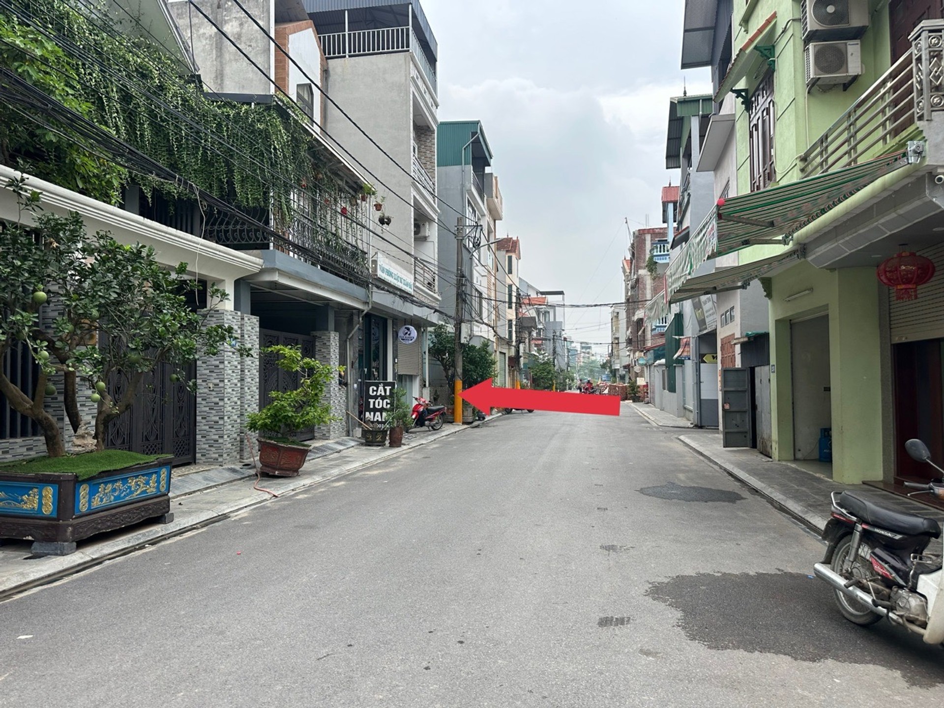 Chính chủ cần bán gấp nhà 3 tầng Trung tâm Đông Anh 90m2 giá 7.3 tỷ