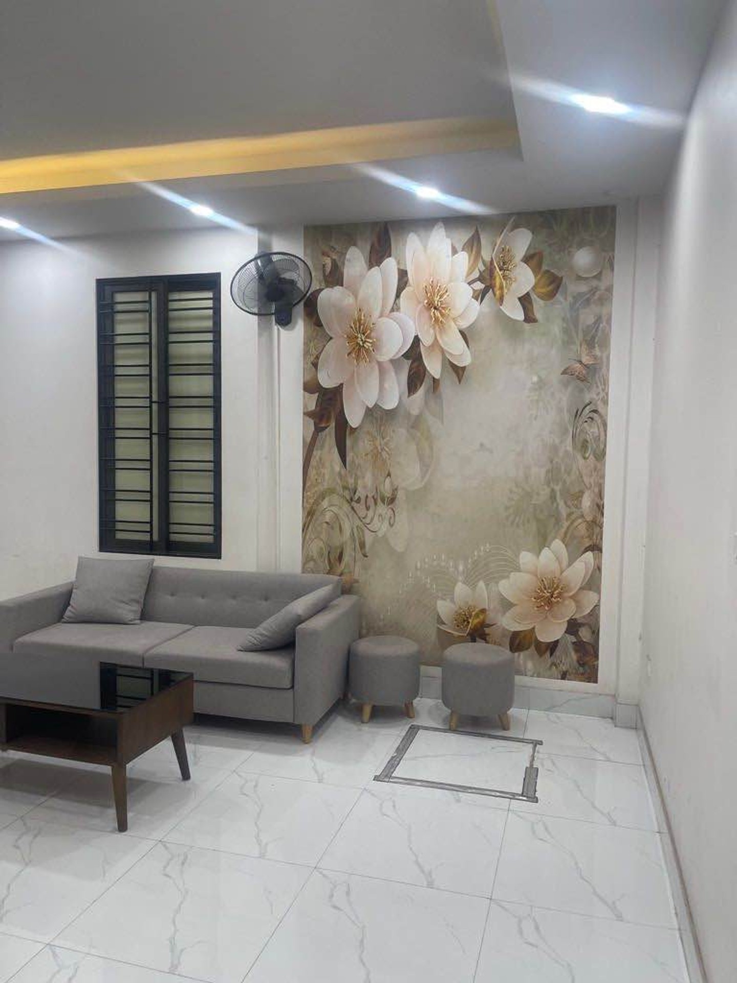 Nhà 5 tầng mới, vị trí đỉnh gần Mỹ Đình