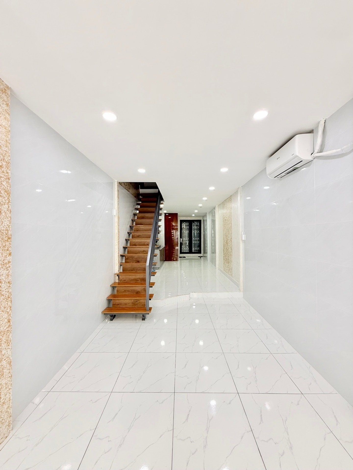 Nhà riêng 2 tầng diện tích 44m² gần khu vực Huỳnh Văn Bánh, quận Phú Nhuận