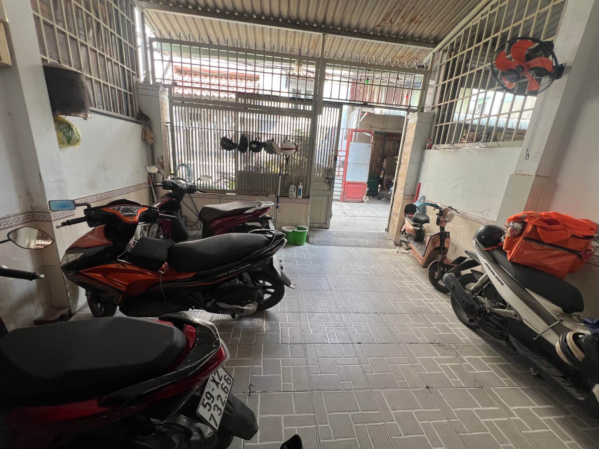 🔥 GIẢM GIÁ – NHÀ 2 LẦU TRƯỜNG THỌ CŨ – CHỈ 5,2 TỶ 🔥
💥 75M² – NGANG 4,4M – HẺM XE HƠI