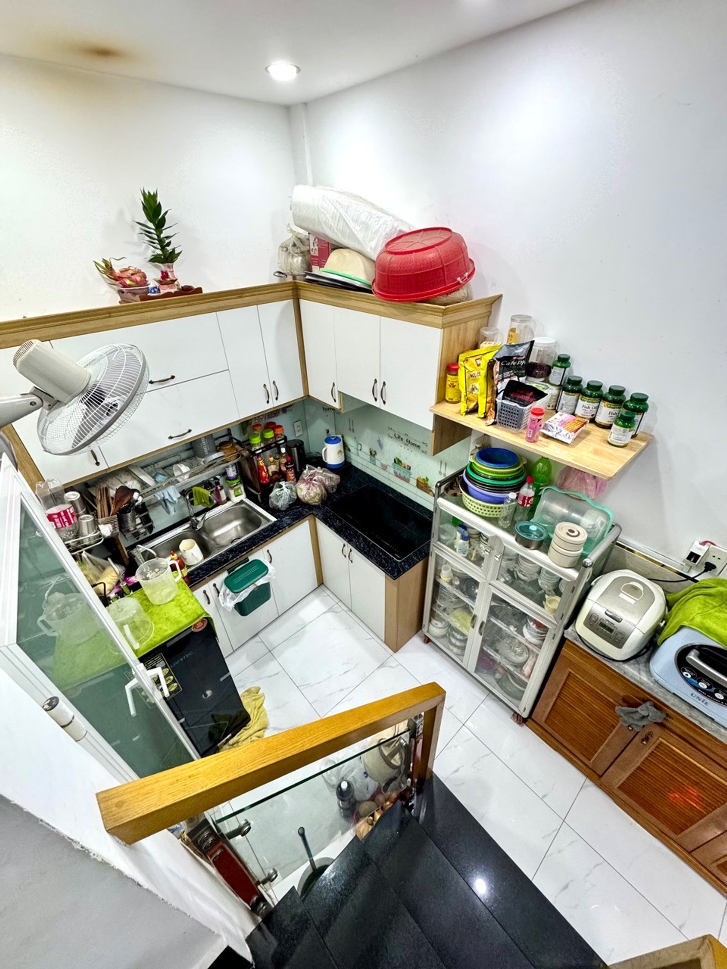 Cơ hội hiếm có sở hữu nhà 4 tầng mới tinh, vị trí đẹp tại Phường Bình Tân, giá tốt chỉ 2.8 tỷ