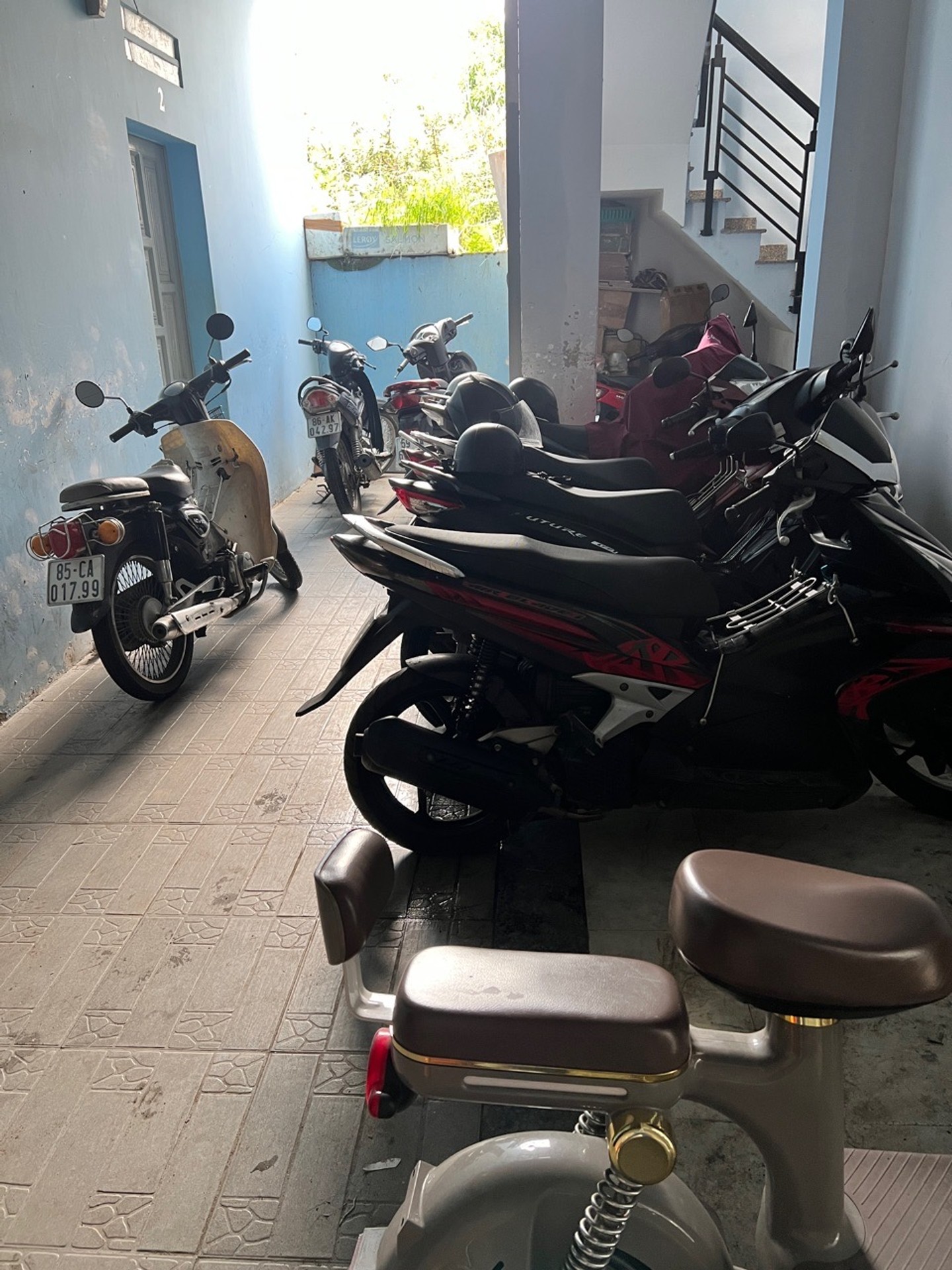 Nhà phố 3 tầng, 11 phòng, thu nhập cho thuê ổn định tại Quận 9