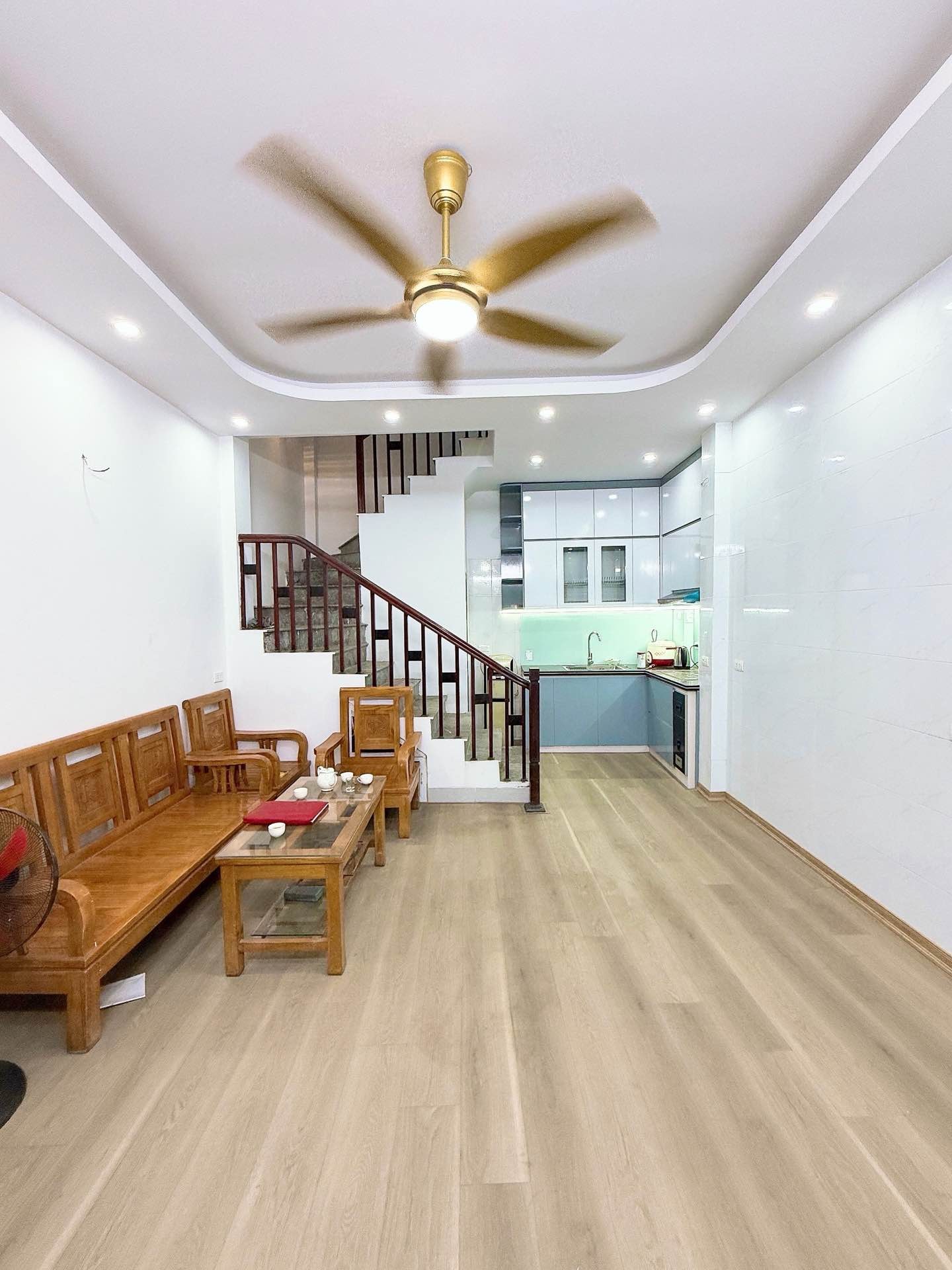 Nhà 4 tầng giá dưới 3 tỷ khu Hoàng Mai, phù hợp gia đình và đầu tư