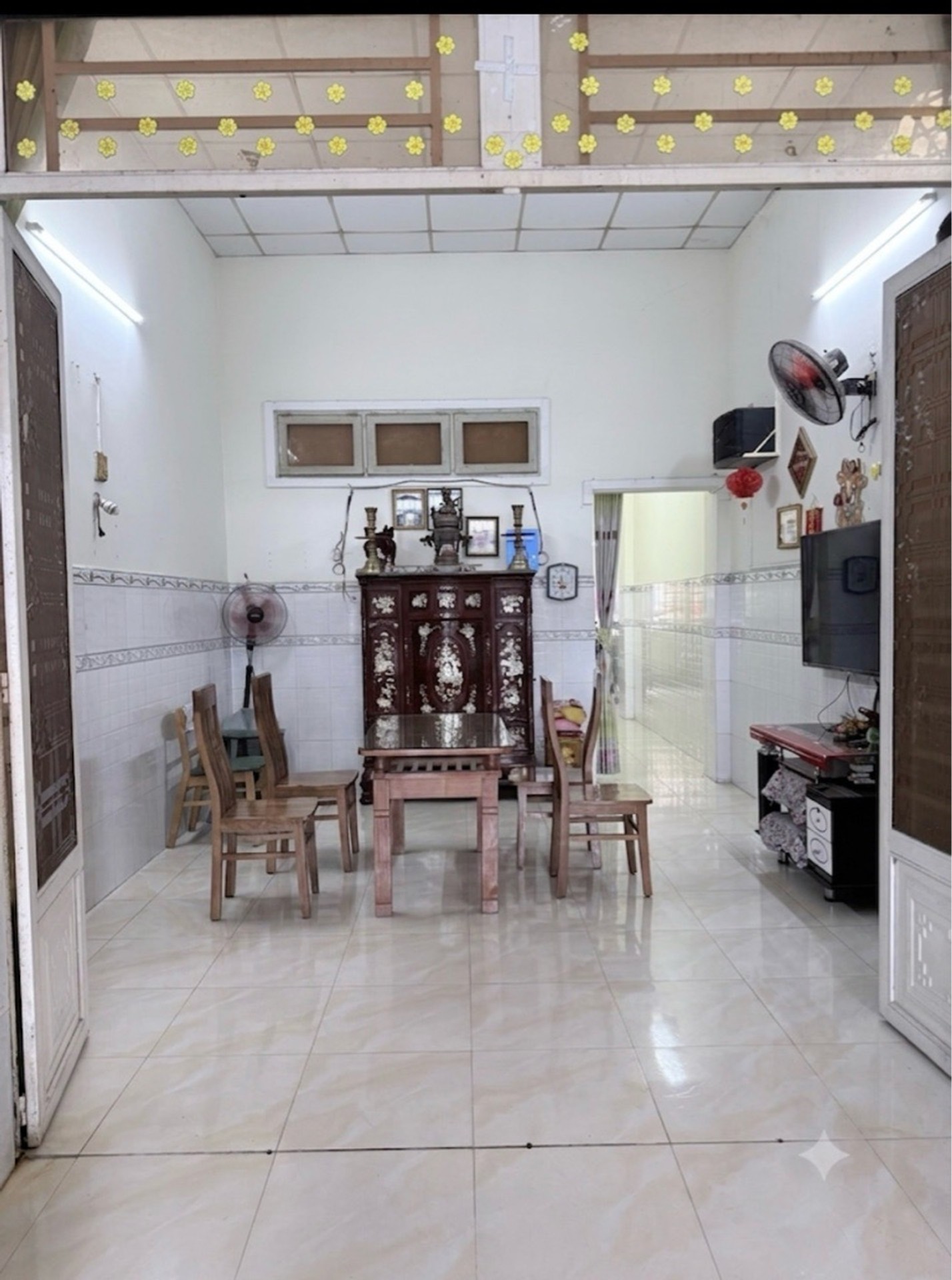 Nhà mặt phố Võ Văn Hát - Cơ hội tài chính và an cư tuyệt vời