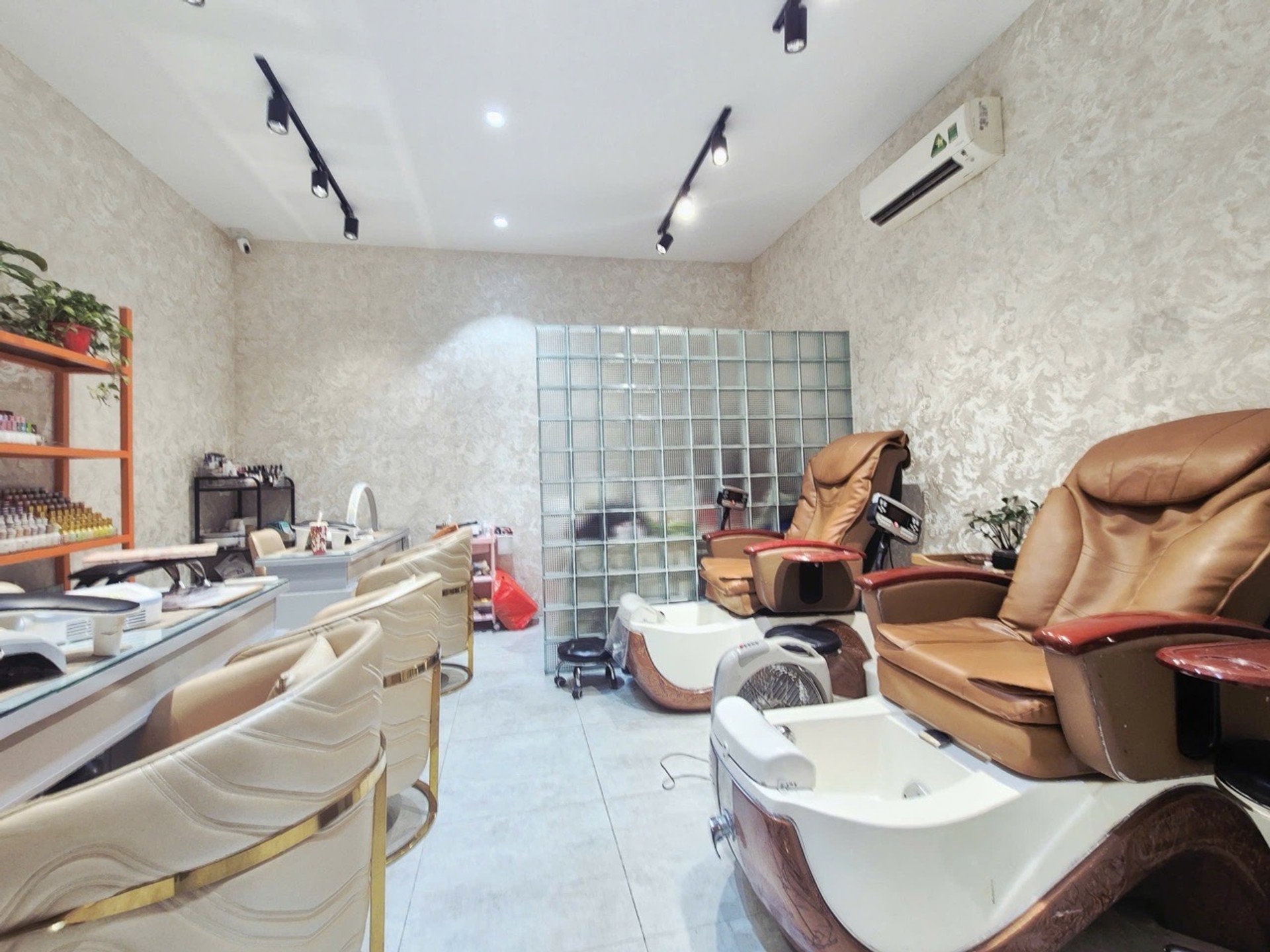 MẶT PHỐ KINH DOANH • ĐẦU TƯ GIỮ TIỀN • DÒNG TIỀN 50 TRIỆU/THÁNG - DÂN XÂY - LÕI PHỐ CỔ .