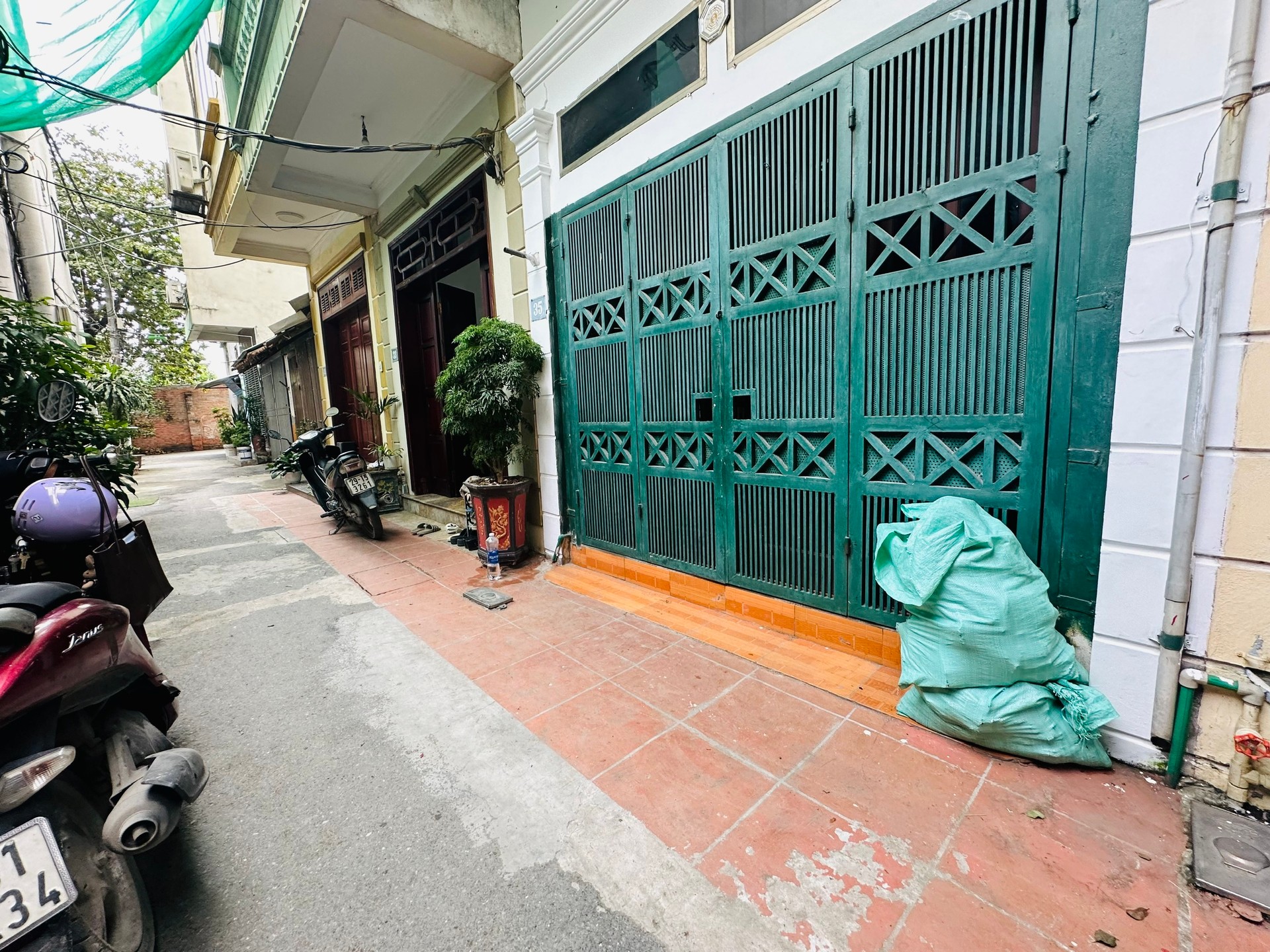 Nhà mặt ngõ ô tô đỗ cửa Xuân Phương - Cơ hội hiếm giá tốt cần sở hữu ngay