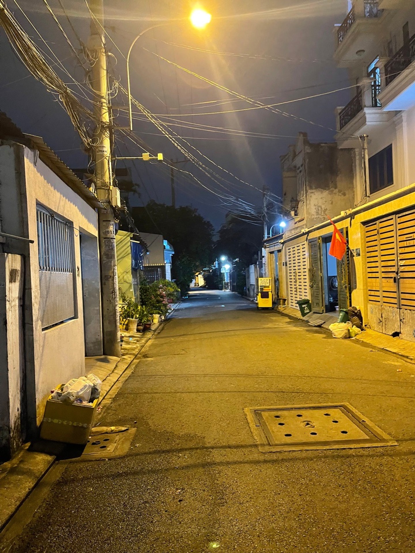 Nhà phố Thới An giá tốt, sổ hồng riêng, ở ngay