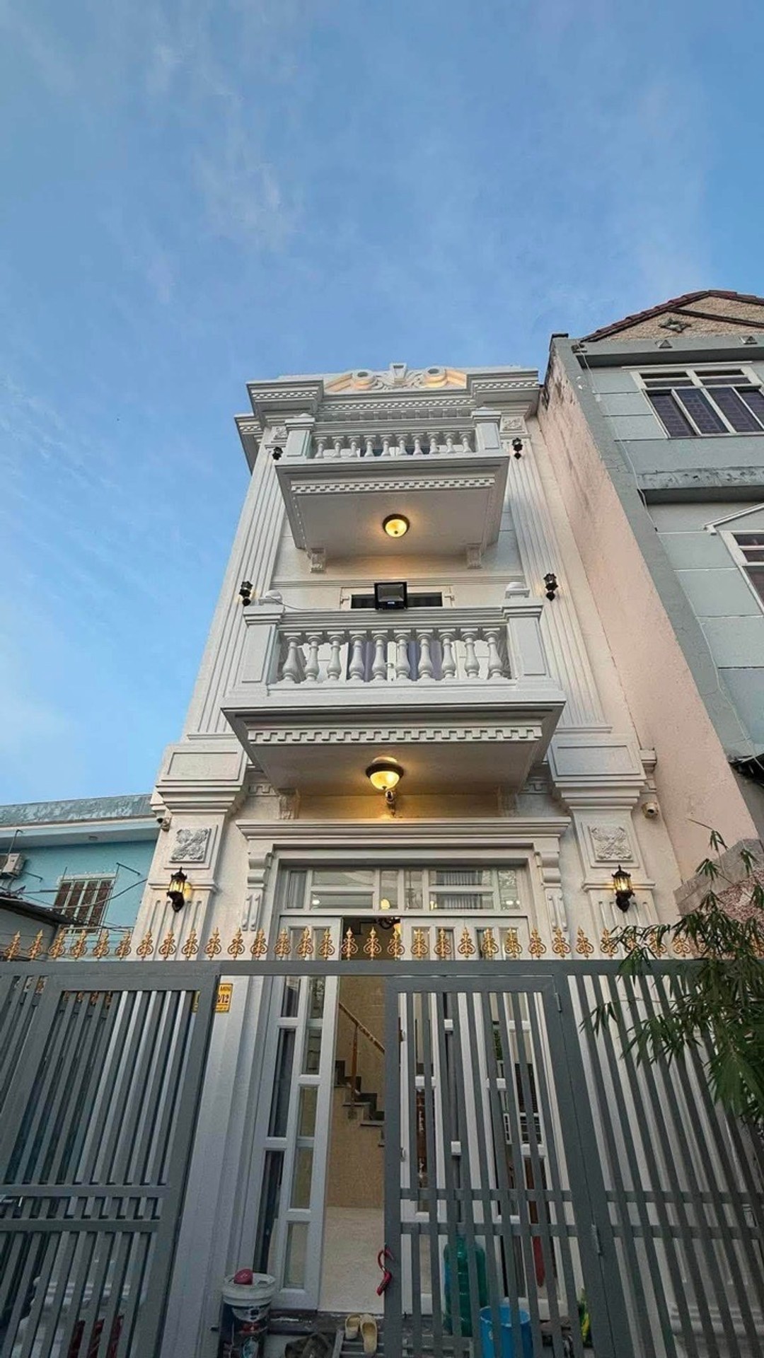 BIỆT THỰ MINI SÁT PHÚ MỸ HƯNG, QUẬN 7 - NGANG 5,7M – GIÁ 8,5 TỶ