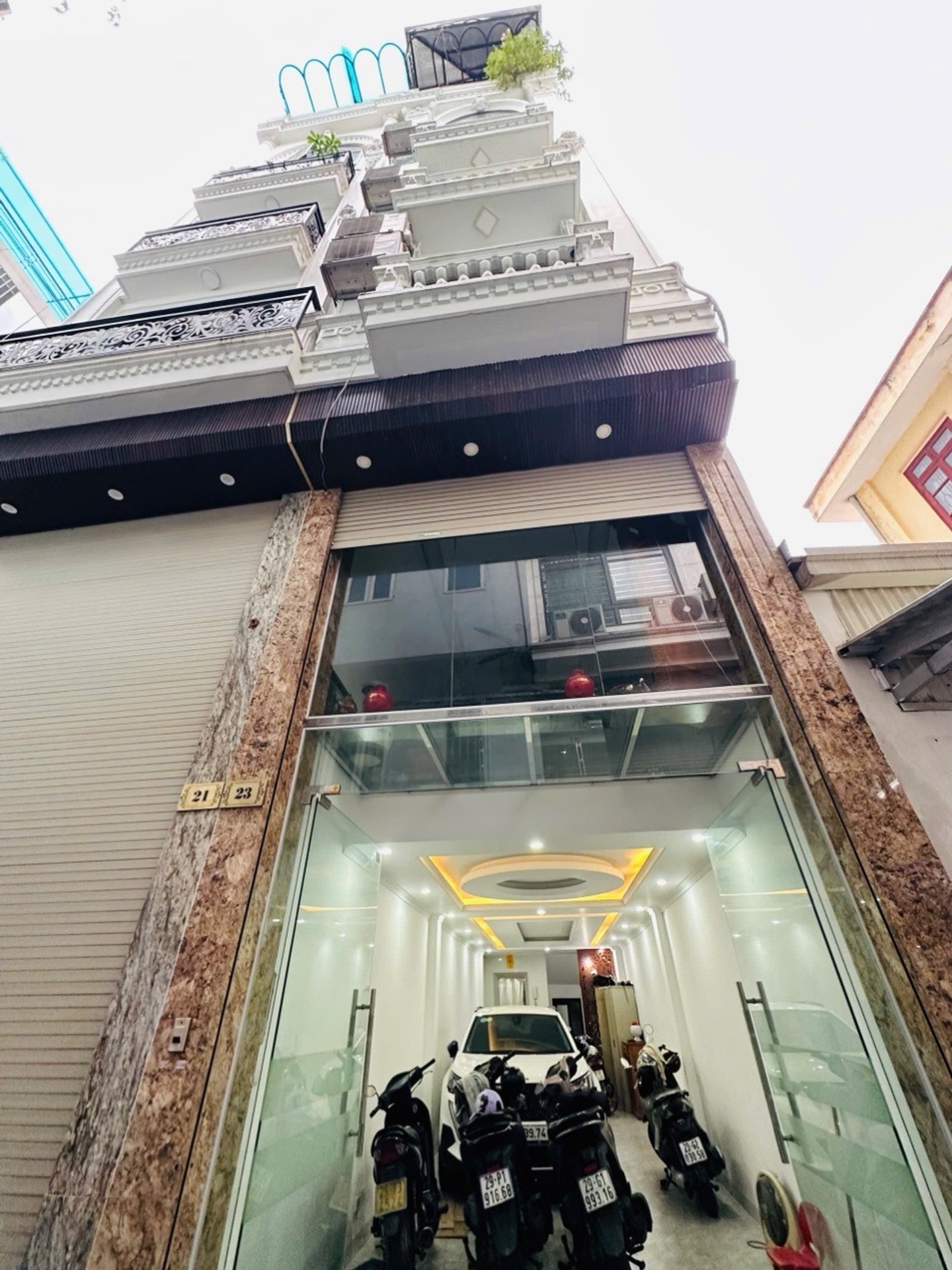 🏡🏠PHÂN LÔ Phố NGUYỄN KHANG, Cầu Giấy–52M² –8 TẦNG THANG MÁY – Ô TÔ VÀO NHÀ, Tiện ích xung quanh