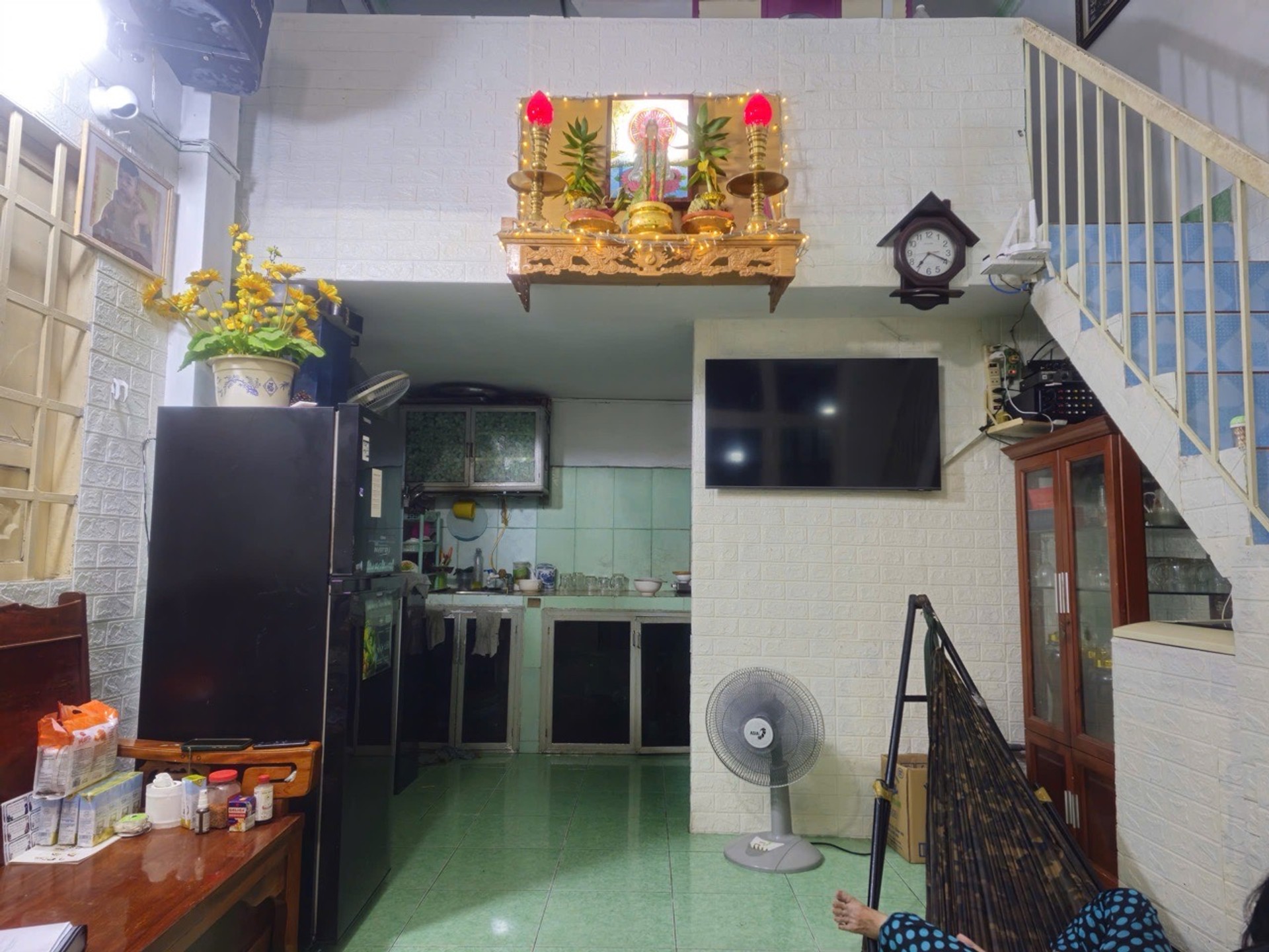 Bán nhà riêng lô góc 2 mặt tiền tại quận huyện vùng ven, nhà 3 tầng, 4 phòng ngủ