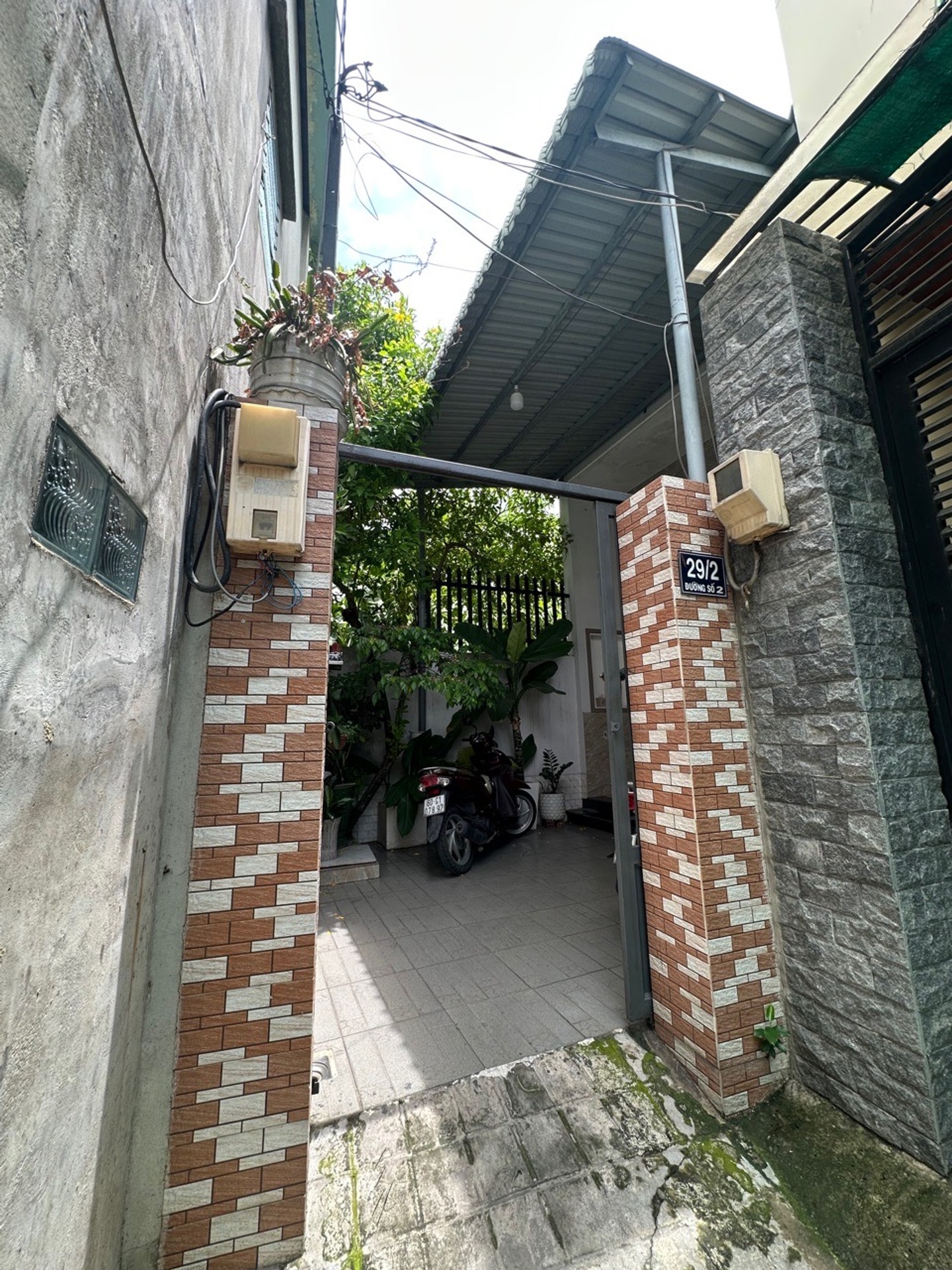 Nhà riêng 2 tầng 68m2 khu dân cư an ninh tại Thủ Đức, giá chỉ 4 tỷ