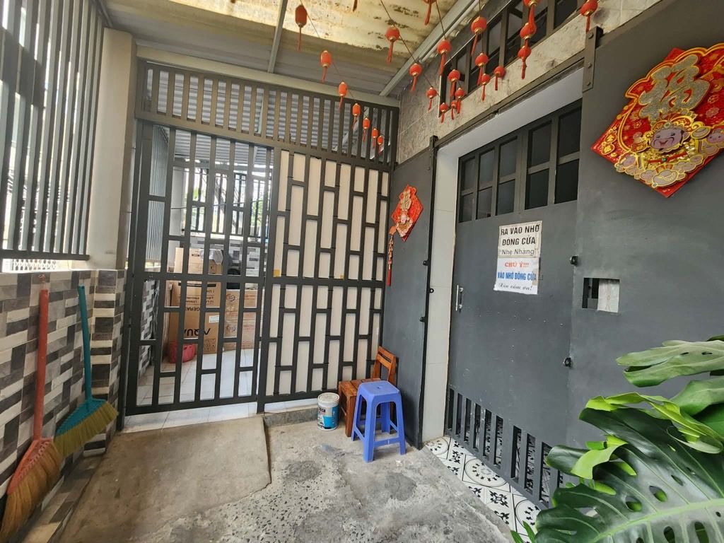 Bán nhà riêng 3 tầng Trung Tâm Quận 8, 132.1 m2, 16 phòng cho thuê