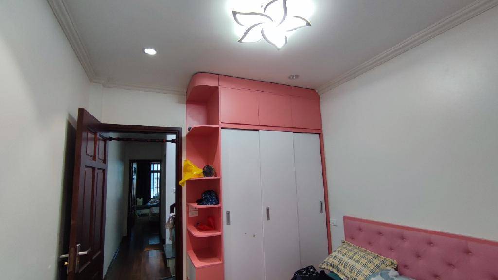 Cơ hội sở hữu nhà 5 tầng phân lô ô tô đỗ cửa tại Ngô Quyền giá tốt
