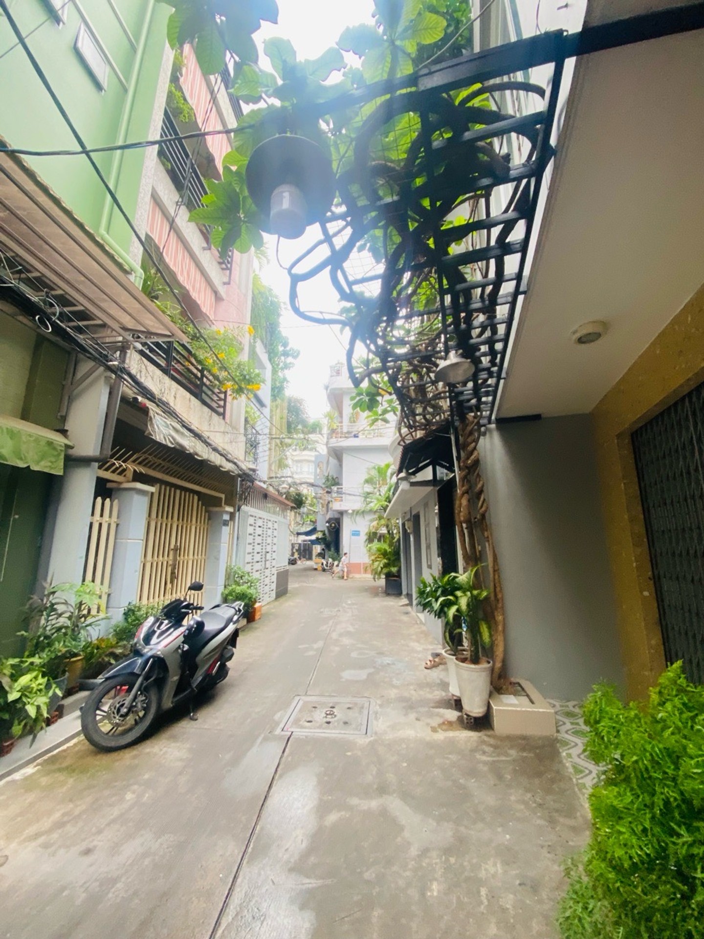 Nhà 4 Tầng Hiện Đại Gần Chợ Tân Bình, Giá Hấp Dẫn