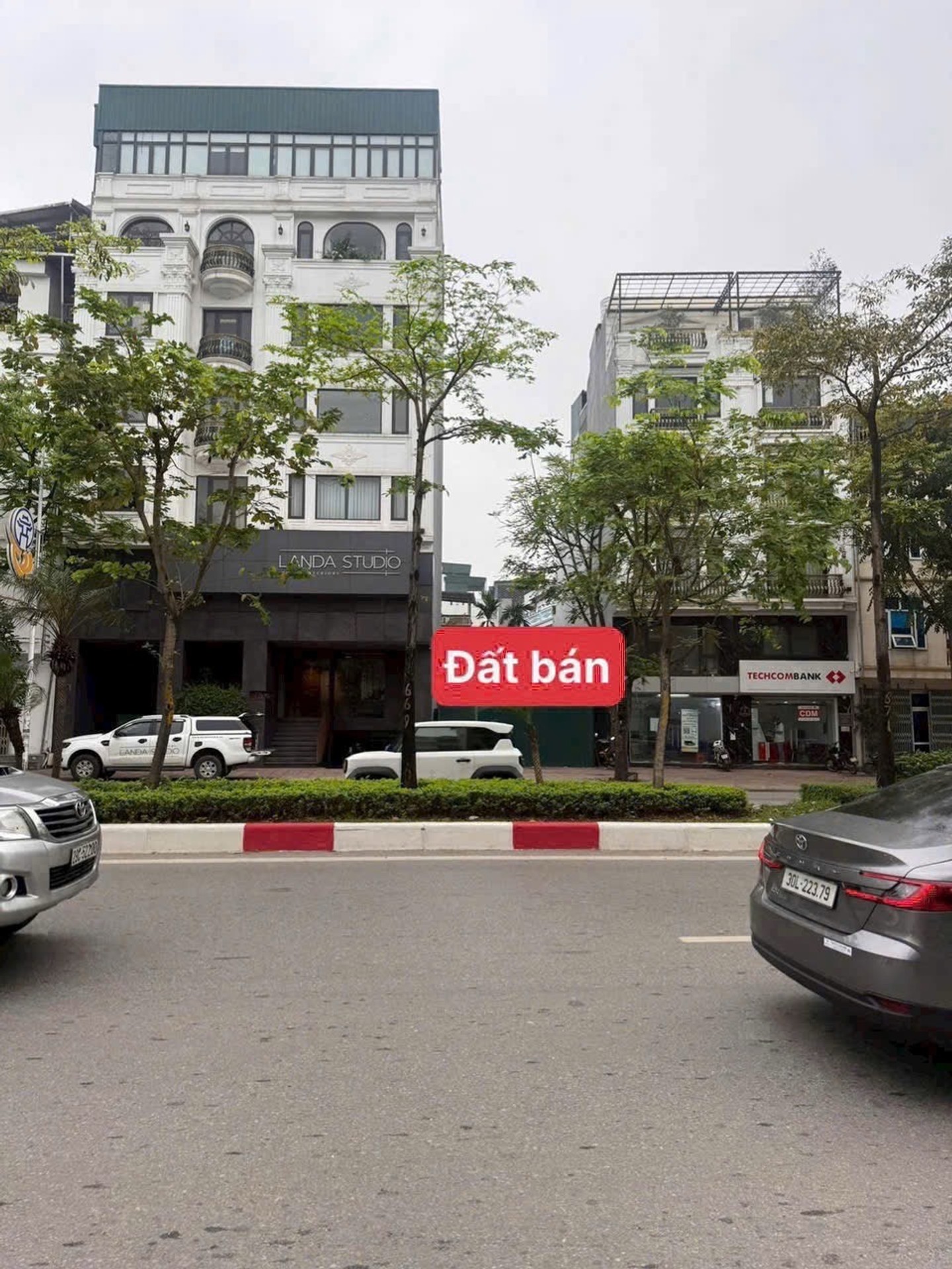 Bán đất mặt phố Cổ Linh , 2 mặt tiền trước sau, kinh doanh đa dạng, Mặt tiền 7m dt thực tế 80m2