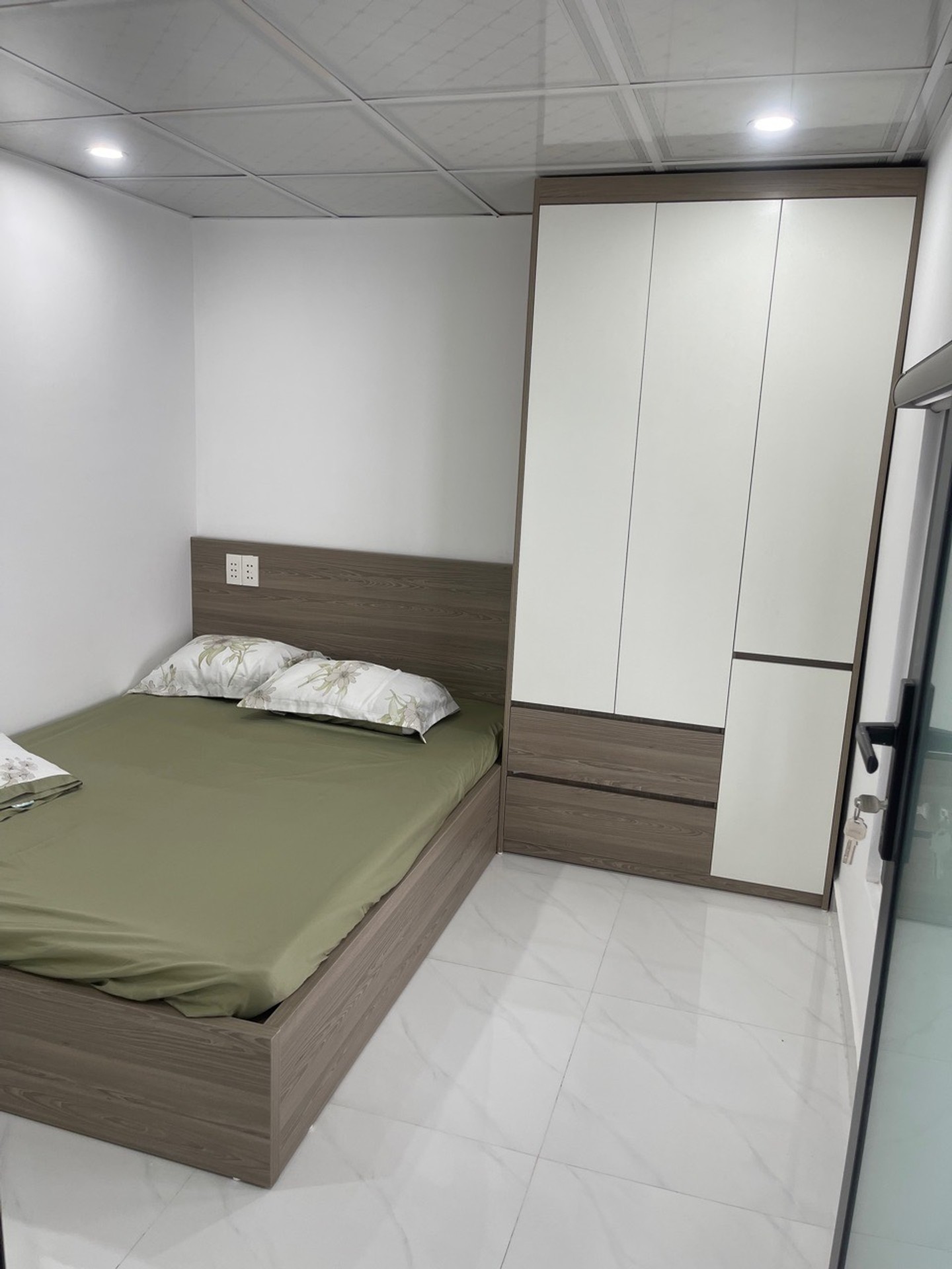 Nhà lô góc kiệt Tôn Đản, rộng rãi, sống tiện nghi