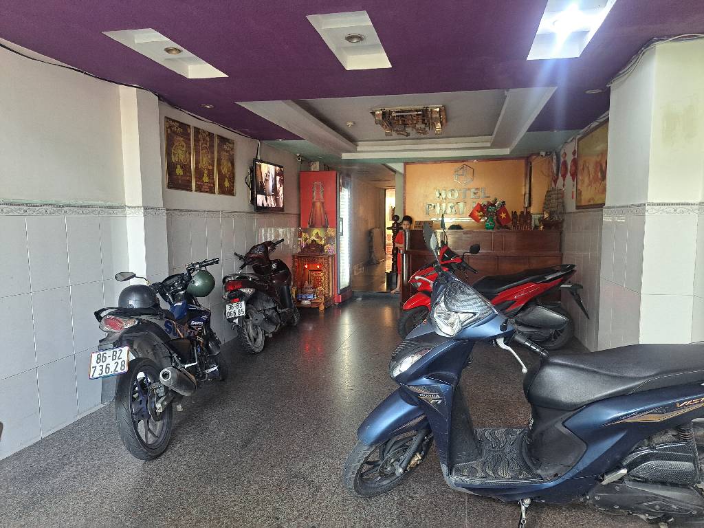 Bán nhà mặt phố phường Tây Thạnh quận Tân Phú, diện tích 106m2, giá 20 tỷ