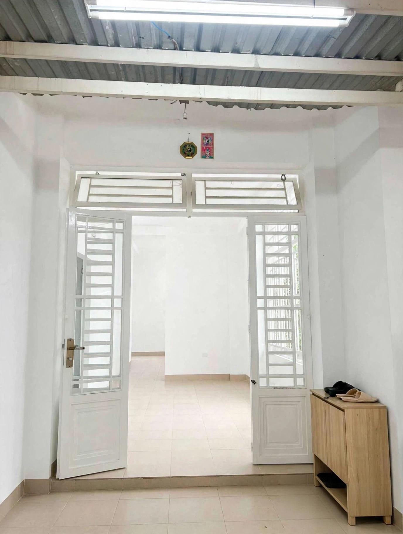 Nhà 2 tầng - Hẻm ô tô - 95m2 - Nhỉnh 11 tỷ - Nở hậu