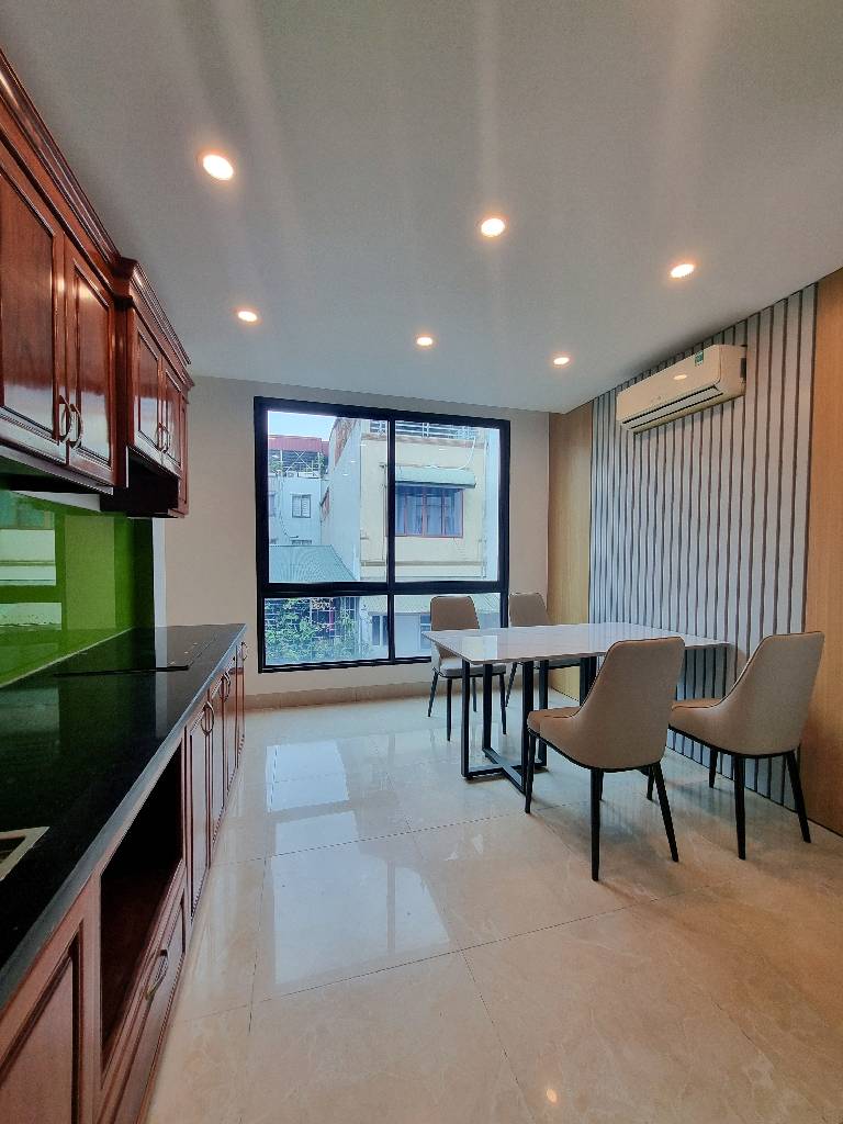 NHÀ 4 TẦNG LÔ GÓC - FULL NỘI THẤT - Ô TÔ TRÁNH - KINH DOANH