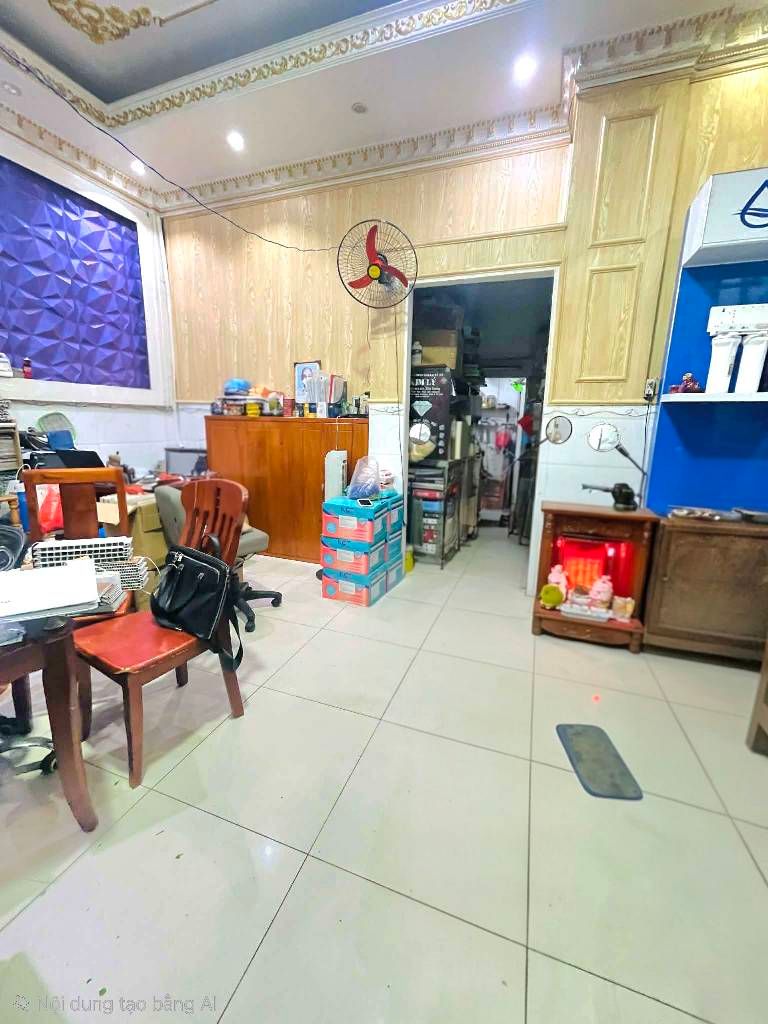 Nhà Phố Ngang 6,2m Vuông Vắn Sát Mặt Tiền Đường Vĩnh Viễn, Quận 10