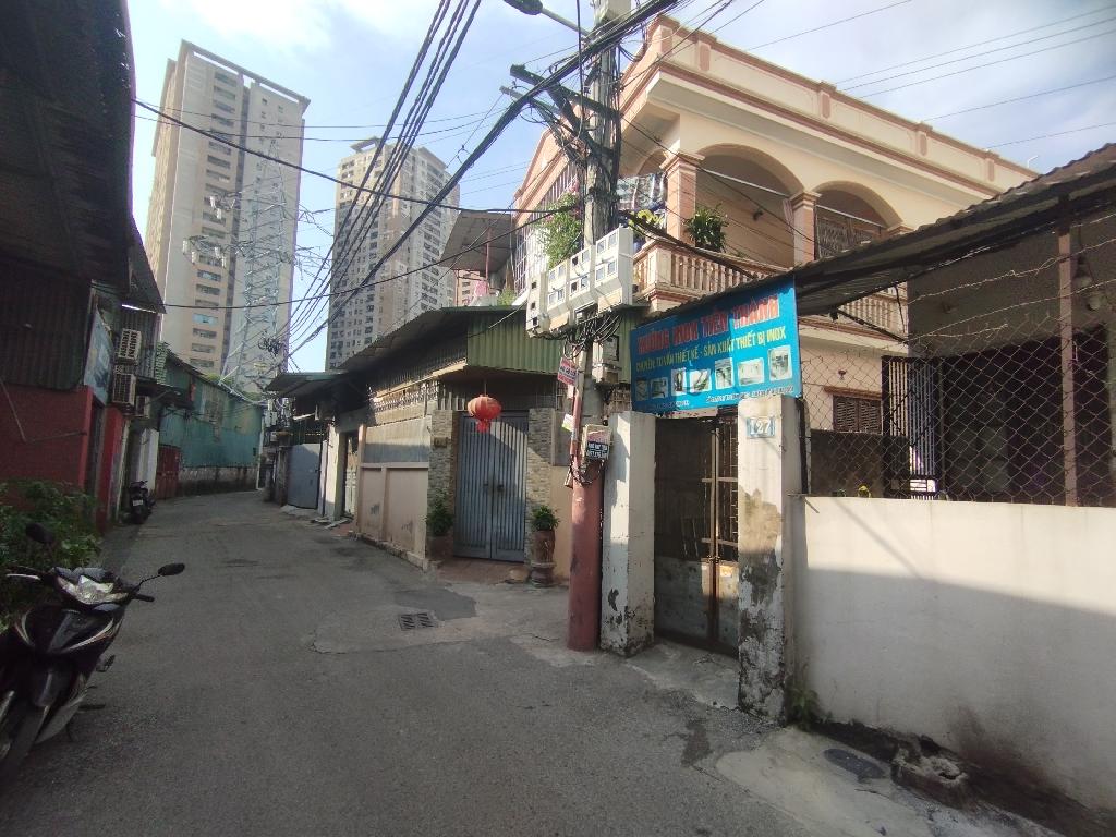 Lô góc ô tô tránh Trương Định, giá trị đỉnh cao