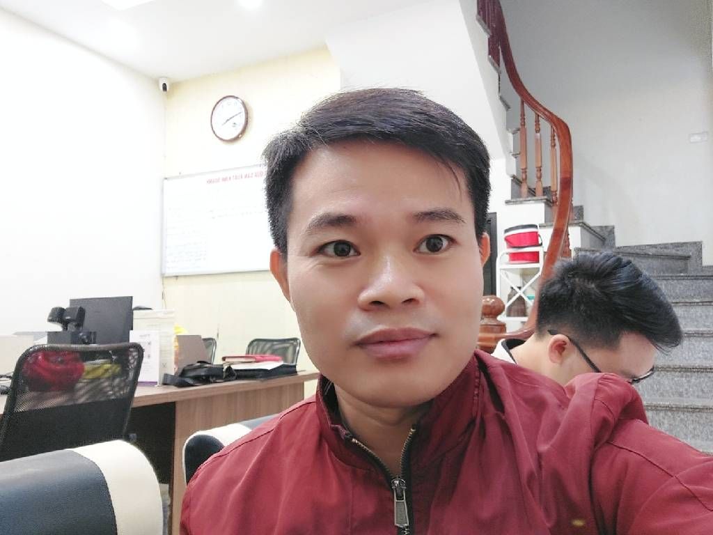 Nhà 3 tầng lô góc mặt ngõ, vị trí vàng quận gần Quốc lộ 6, giá 3.5 tỷ