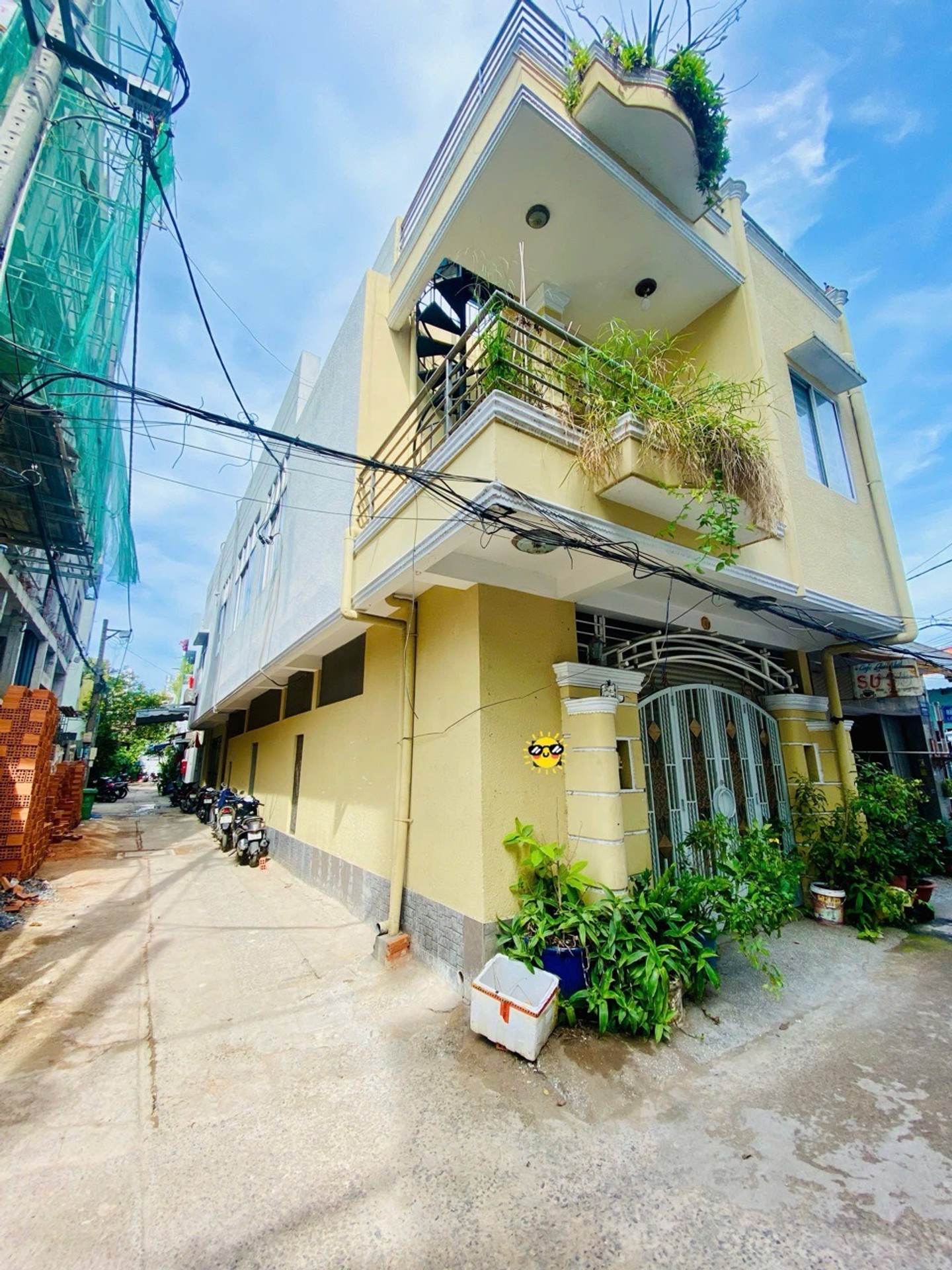 Nhà góc hẻm 8m Nguyễn Sơn - Không lo lộ giới, hiếm có 102m2