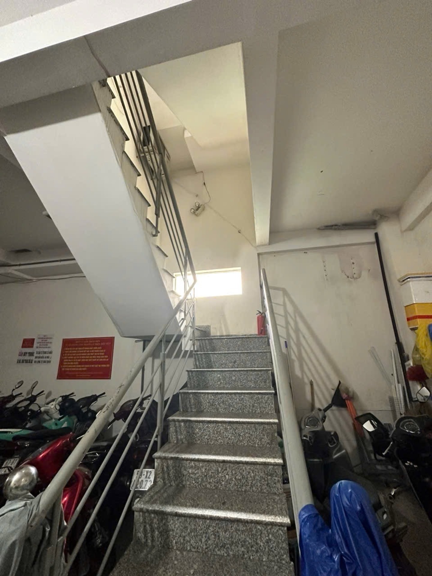 Tòa Nhà 48 Phòng Phố Sầm Uất - Dòng Tiền Hơn 100 Triệu/Tháng